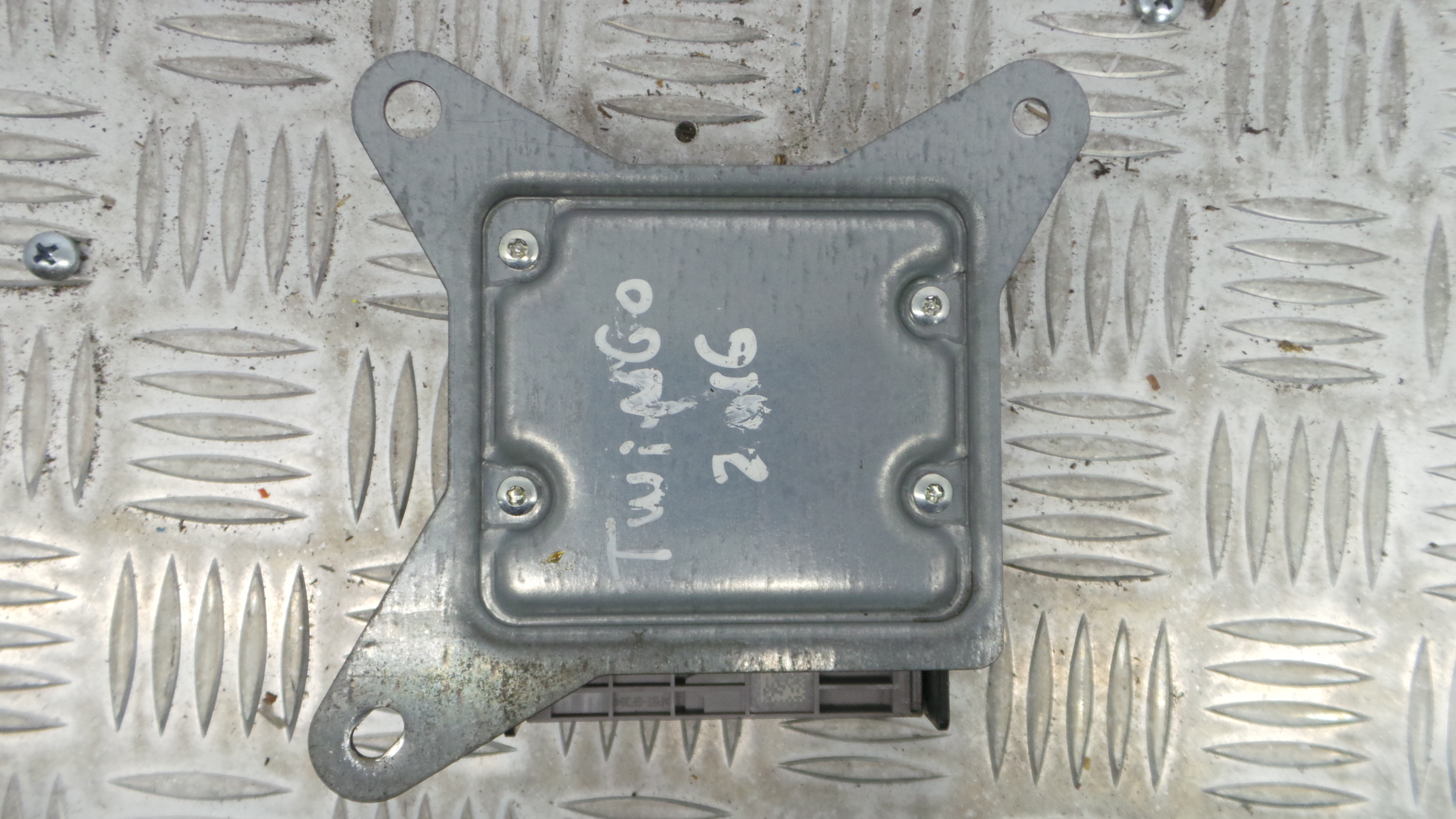 Centralina de Airbags 985100858R - RENAULT TWINGO III (BCM_, BCA_)-33149478 Centralina de Airbags 985100858R - RENAULT TWINGO III (BCM_, BCA_)-33149478