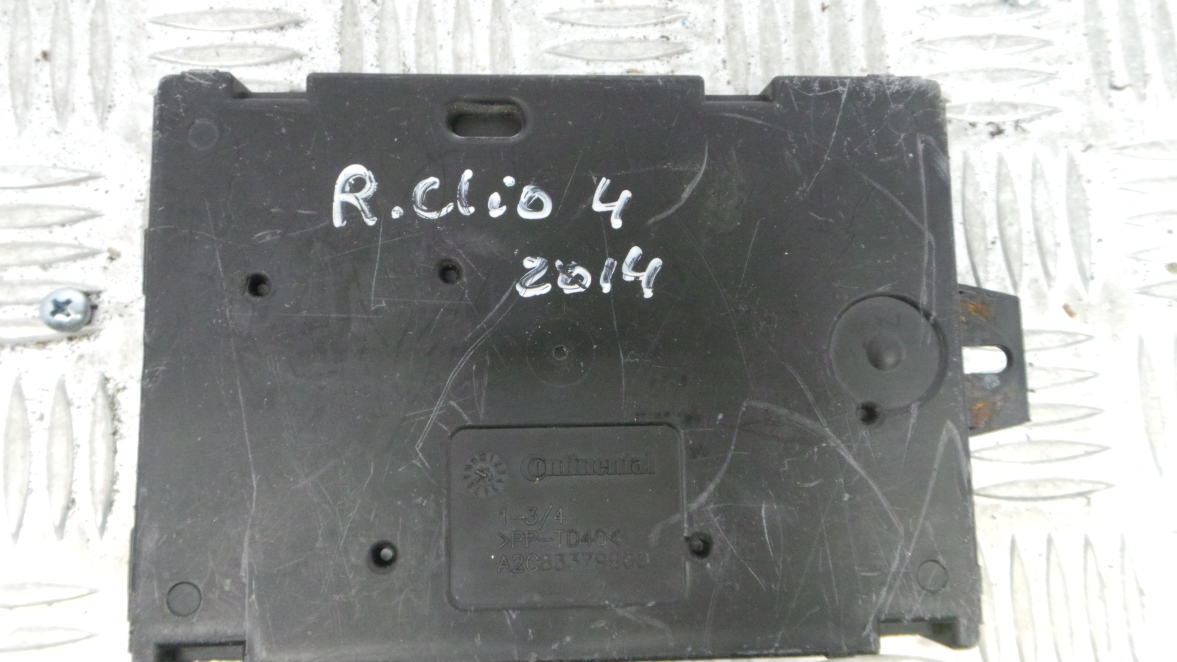 Modulo Electrónico 284B15639R - RENAULT CLIO IV (BH_)-33149754 Modulo Electrónico 284B15639R - RENAULT CLIO IV (BH_)-33149754