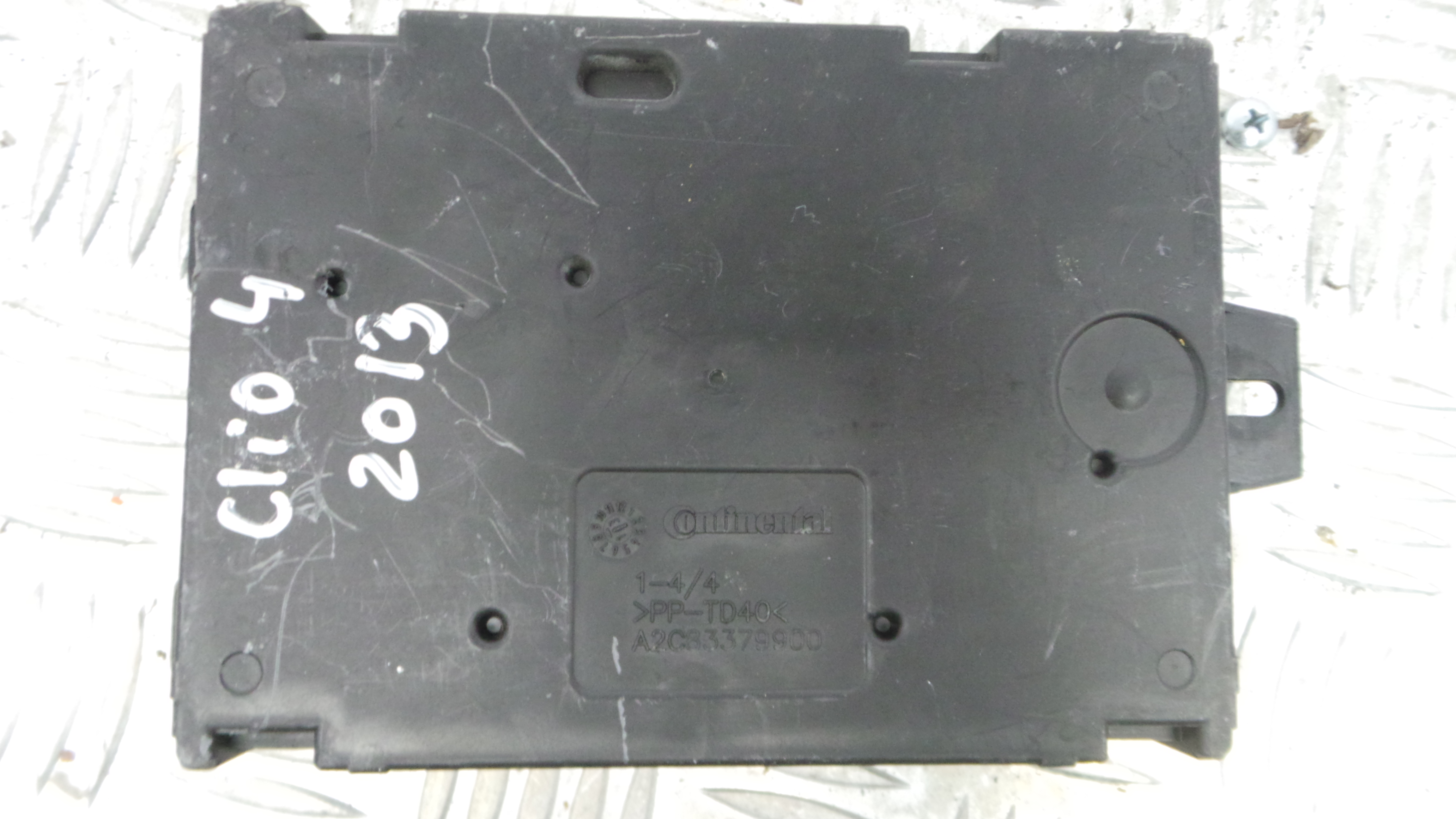 Modulo Electrónico 284B11867R - RENAULT CLIO IV (BH_)-33149768 Modulo Electrónico 284B11867R - RENAULT CLIO IV (BH_)-33149768