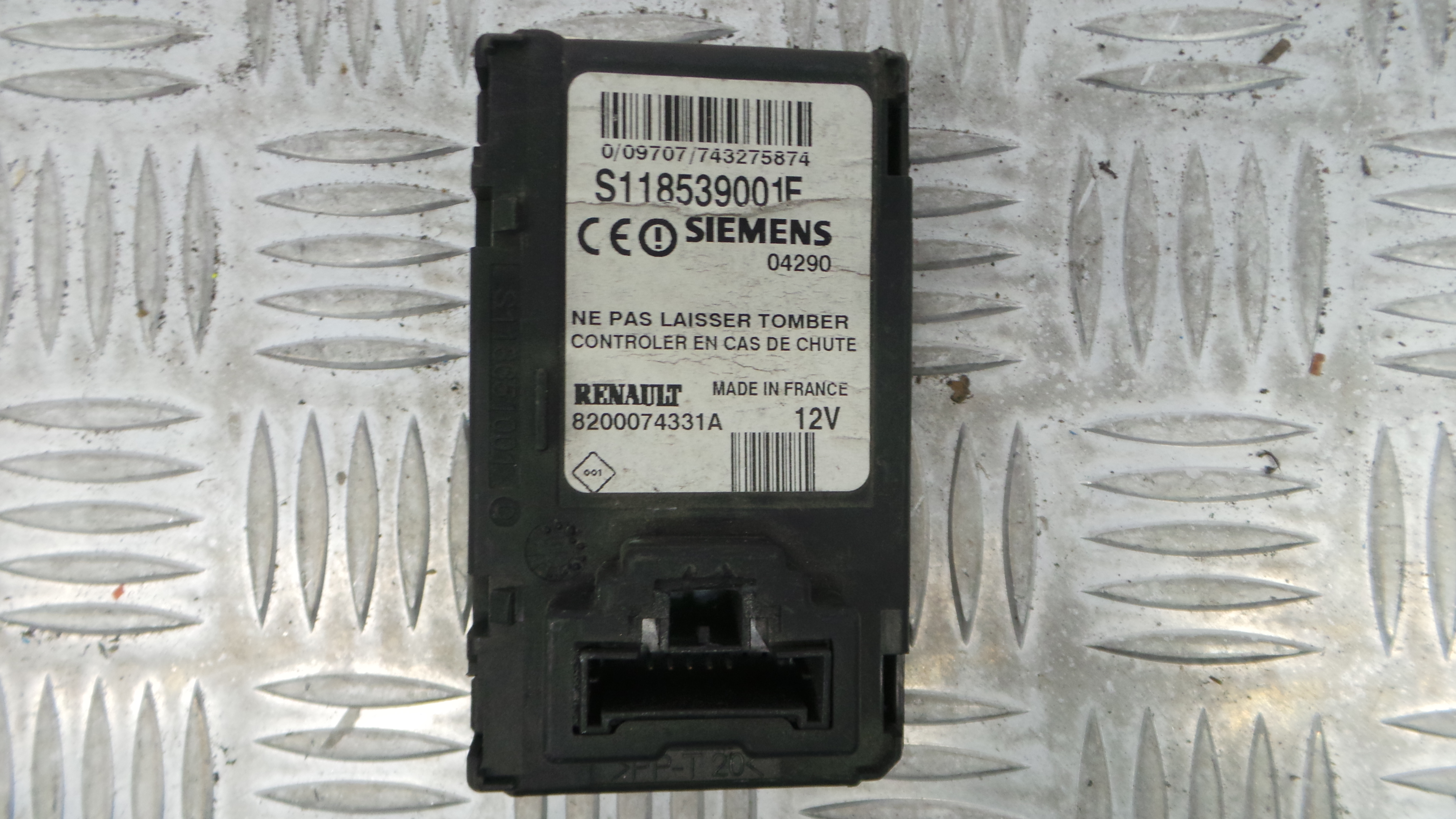 Módulo De Ignição 8200074331A - RENAULT MEGANE II (BM0/1_, CM0/1_)-33150228