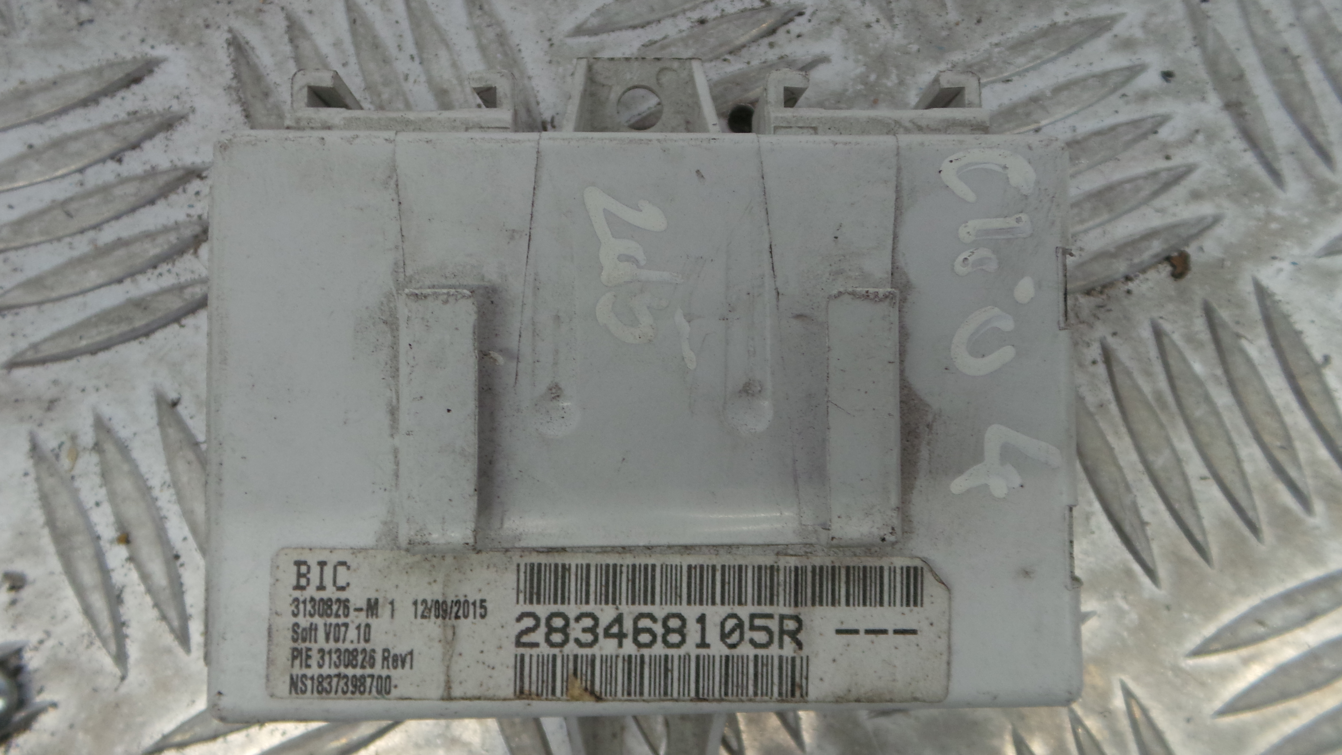 Centrais multimédias 283468105R - RENAULT CLIO IV (BH_)-33150287