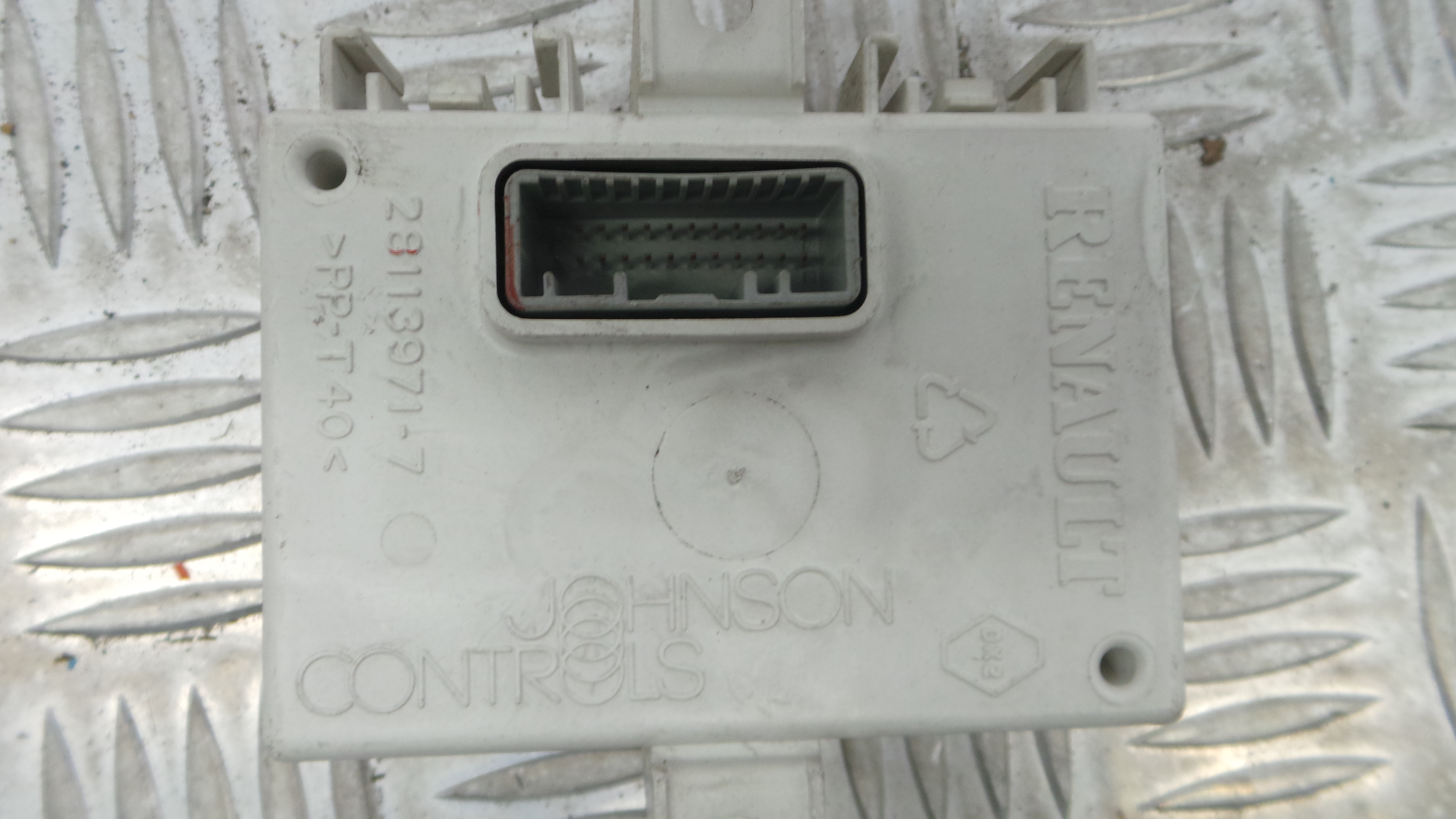 Centrais multimédias 280380003R - RENAULT MEGANE III Hatchback (BZ0/1_, B3_)-33150289