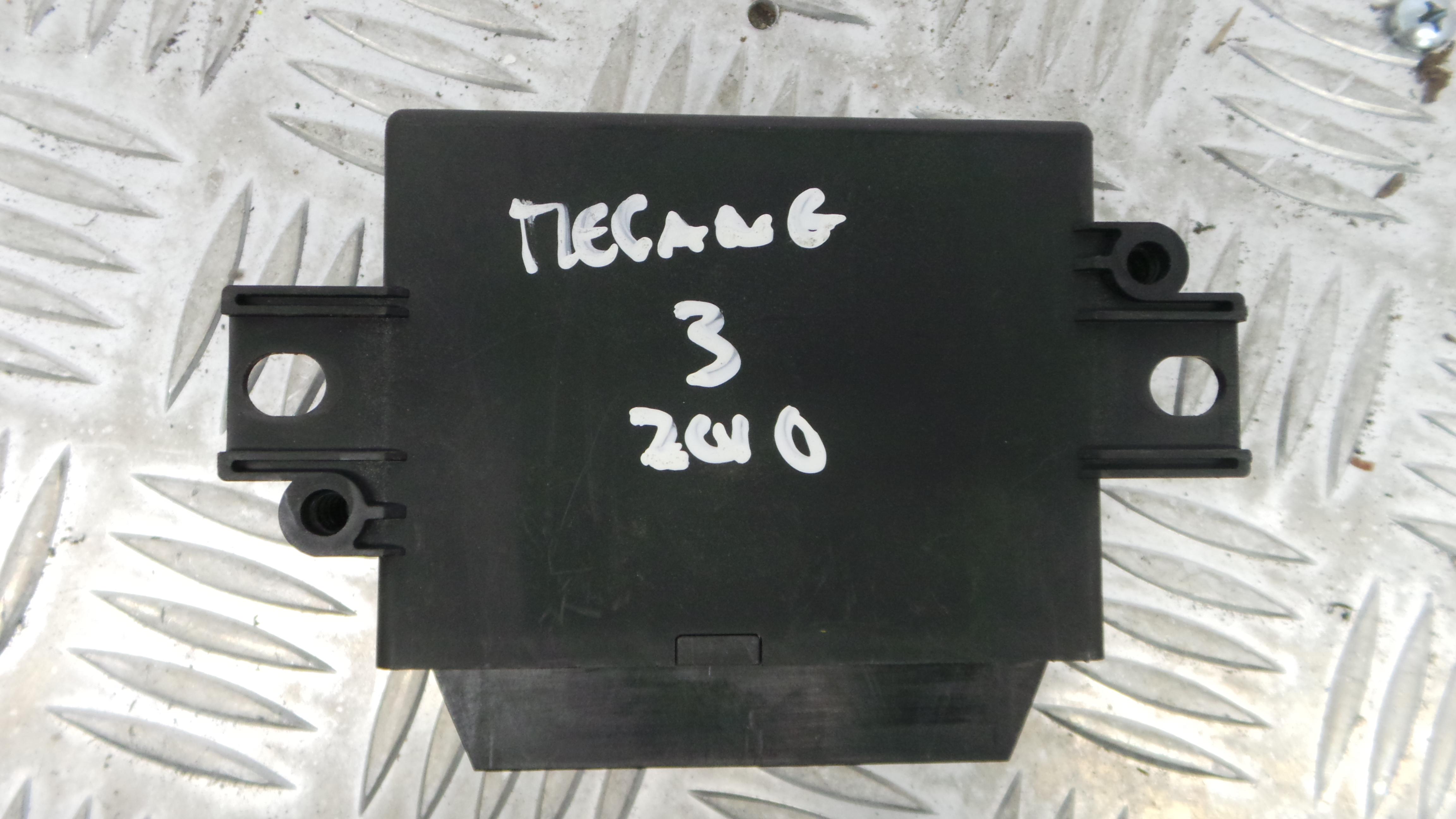 Centralina Sensores Estacionamento 259902890R - RENAULT MEGANE III Hatchback (BZ0/1_, B3_)-33150305