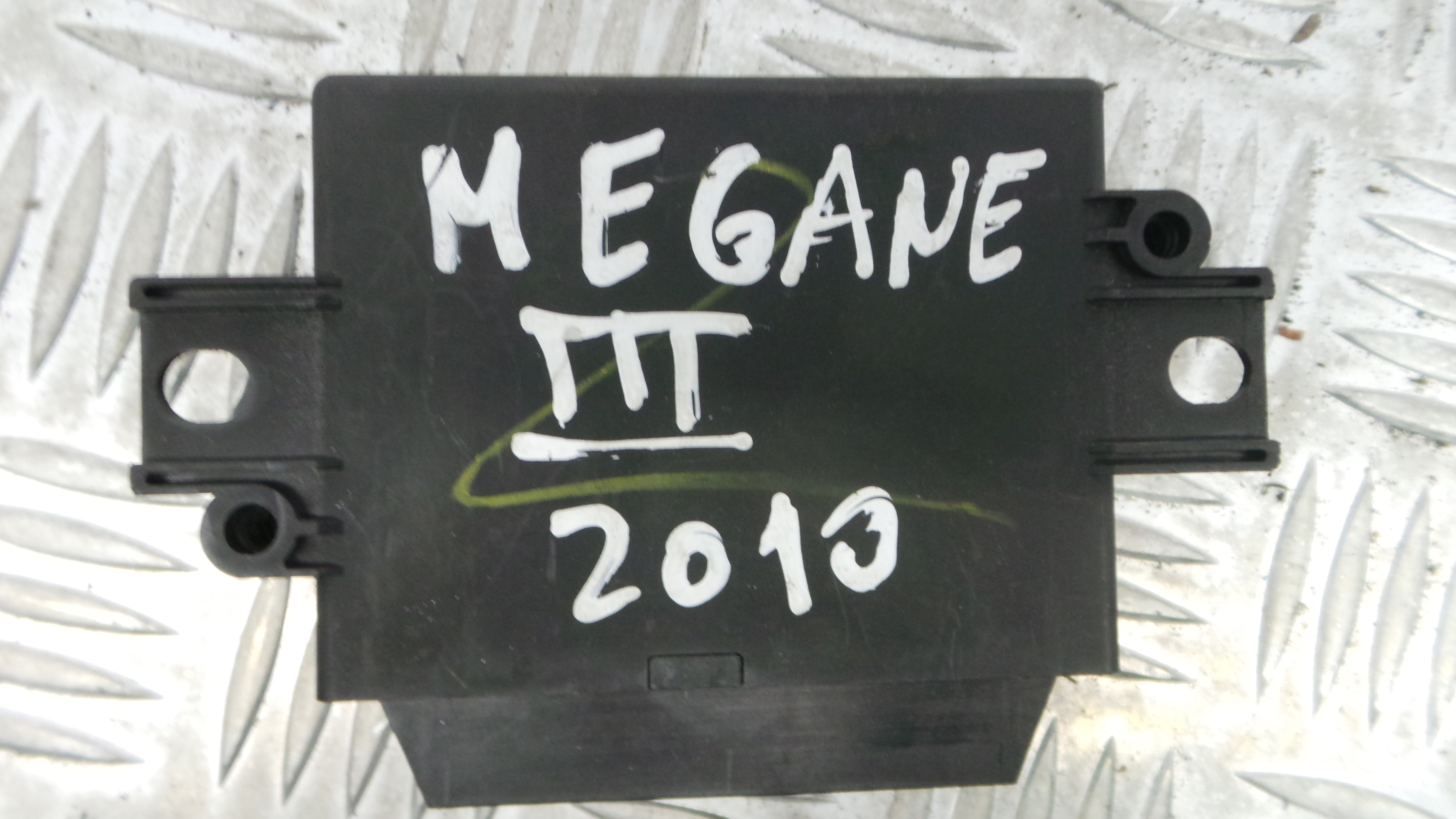 Centralina Sensores Estacionamento 259900002R - RENAULT MEGANE III Hatchback (BZ0/1_, B3_)-33150307