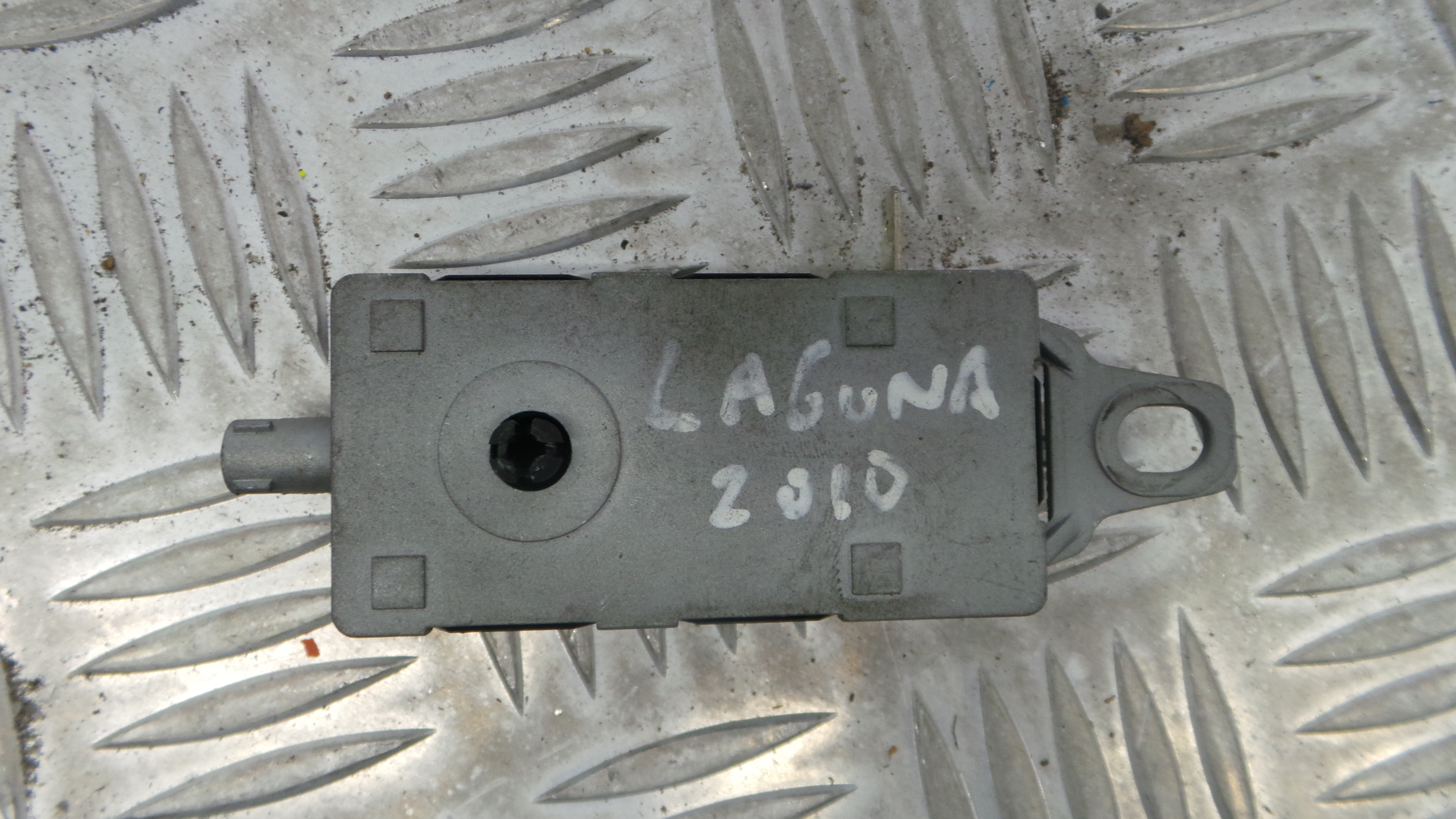 Adaptador Antena 282300005R - RENAULT LAGUNA III (BT0/1)-33150376