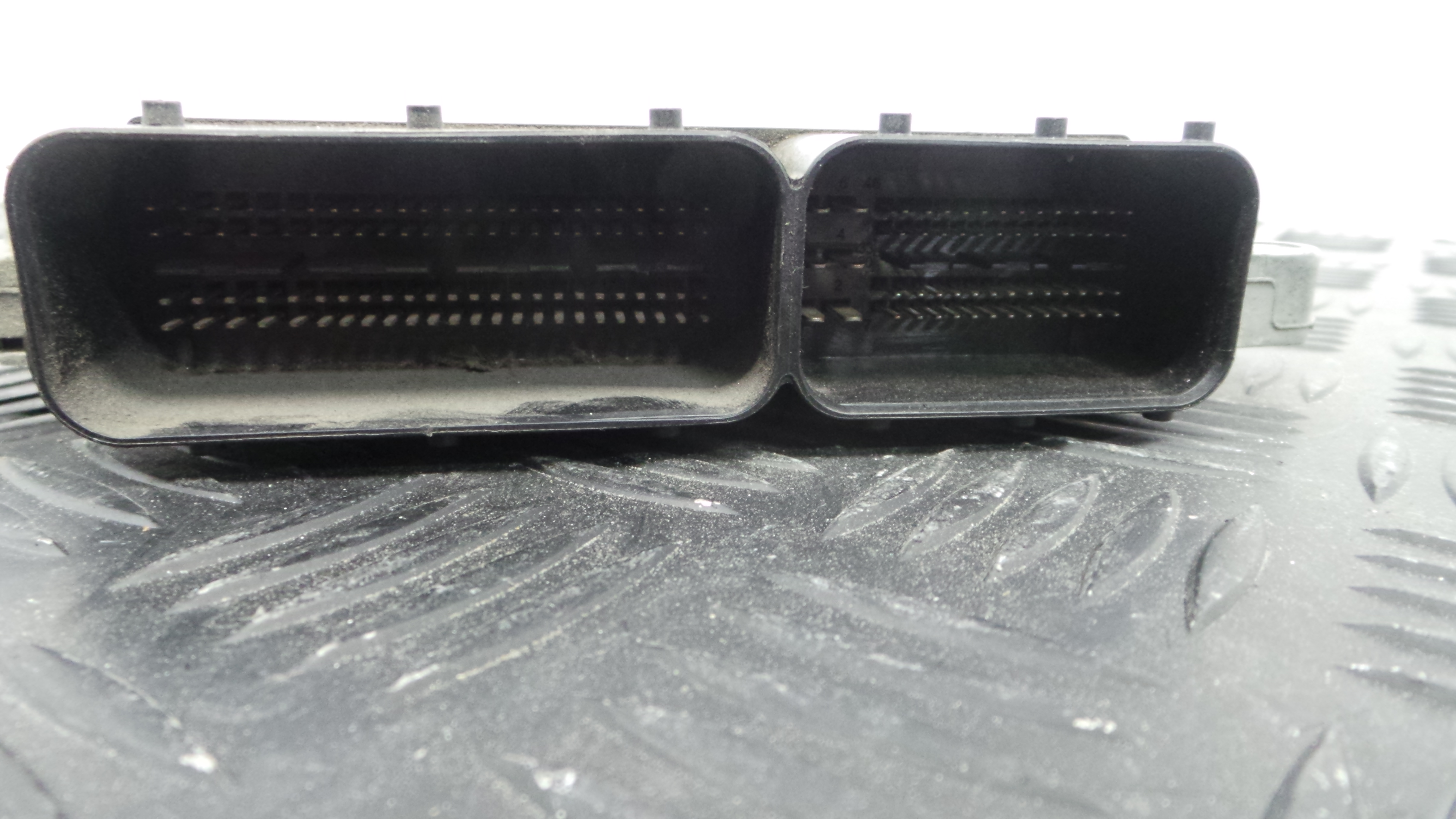 Centralina do Motor A6461503334 - MERCEDES-BENZ C-CLASS (W204)-33150394