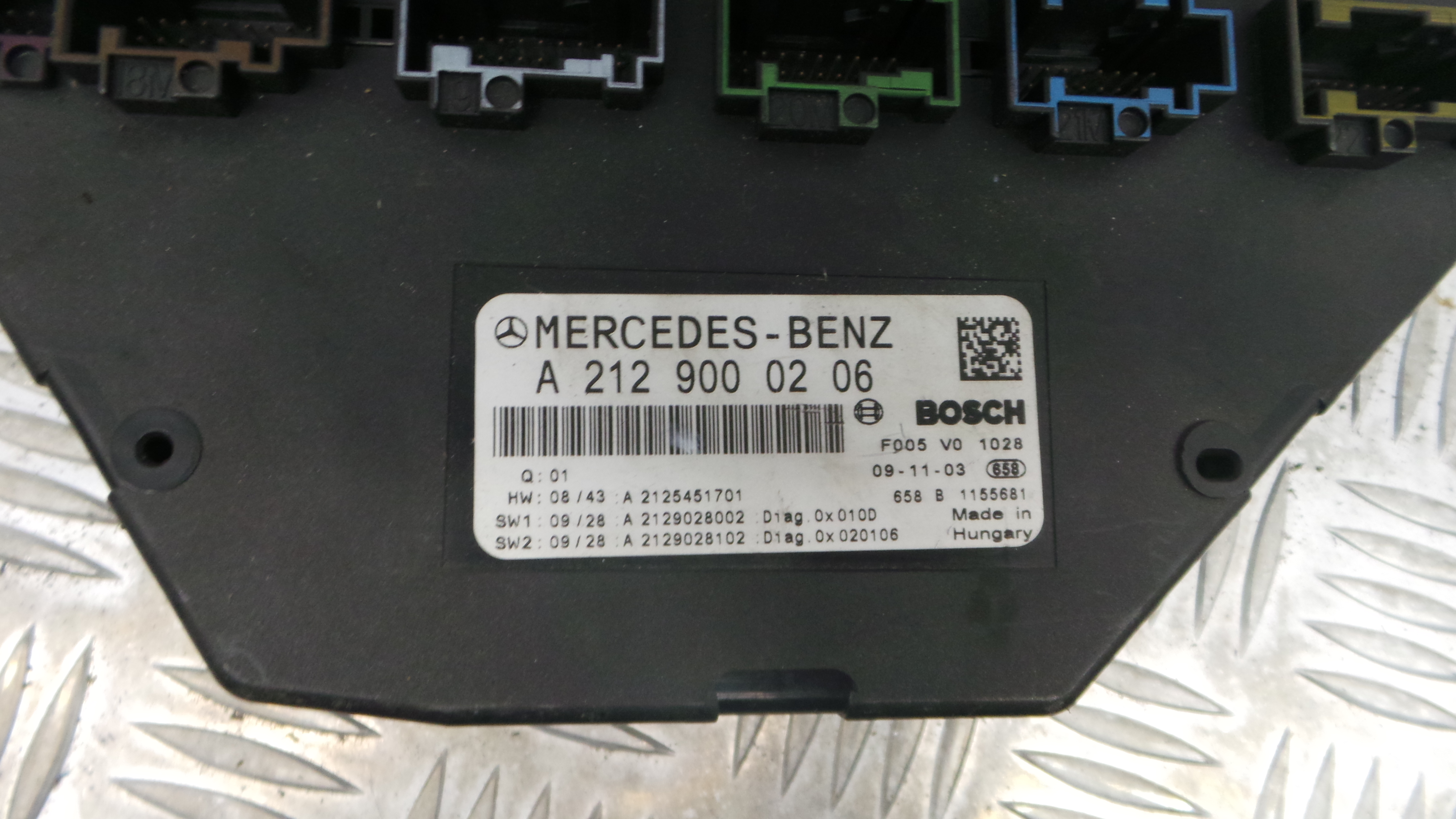 Caixa dos Fusíveis / BSI / UCH / SAM A2129000206 - MERCEDES-BENZ E-CLASS (W212)-33150433