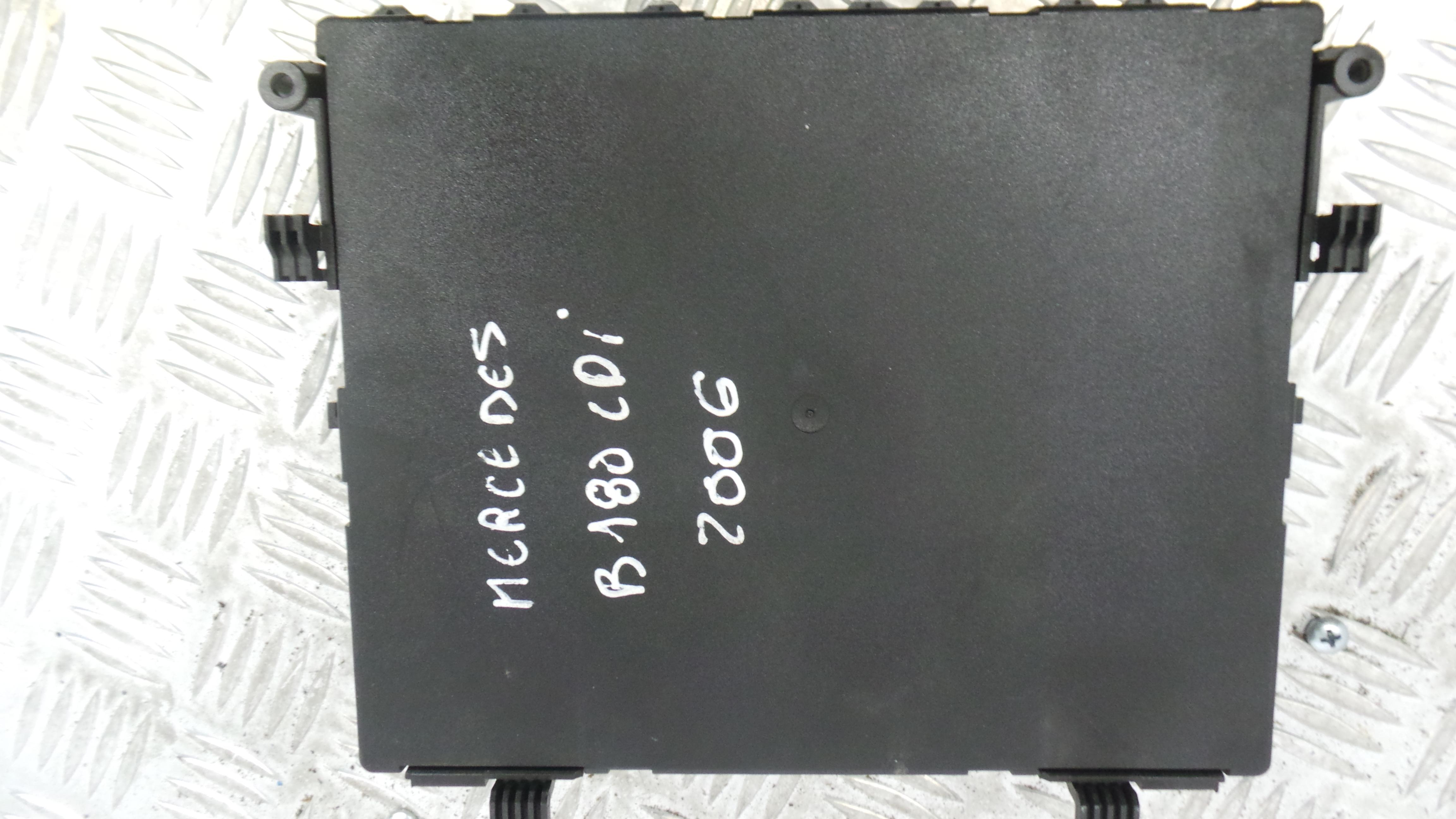 Modulo Electrónico A1695455322 - MERCEDES-BENZ B-CLASS Sports Tourer (W245)-33150447