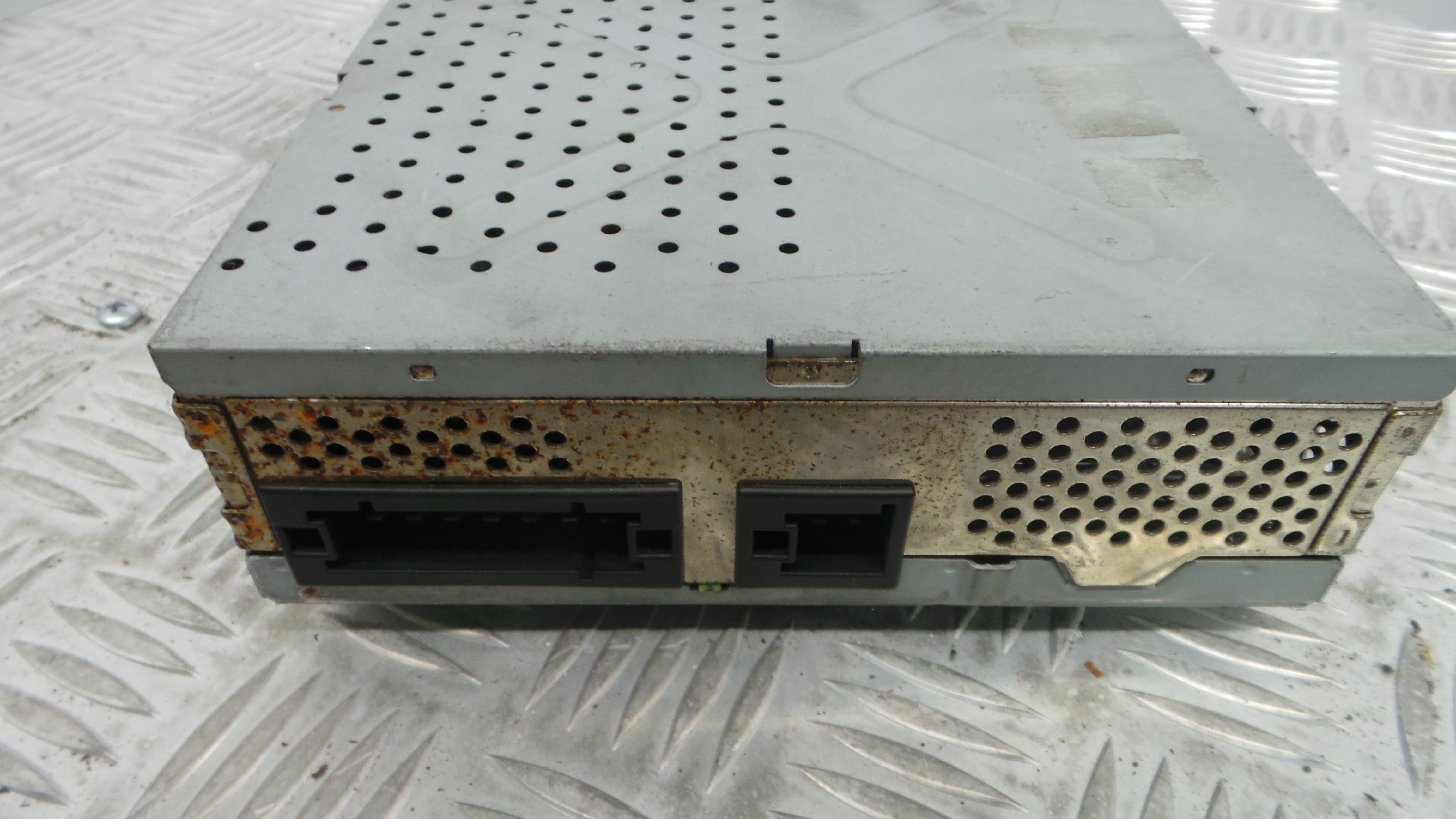 Amplificador A2118274242 - MERCEDES-BENZ E-CLASS (W211)-33150455