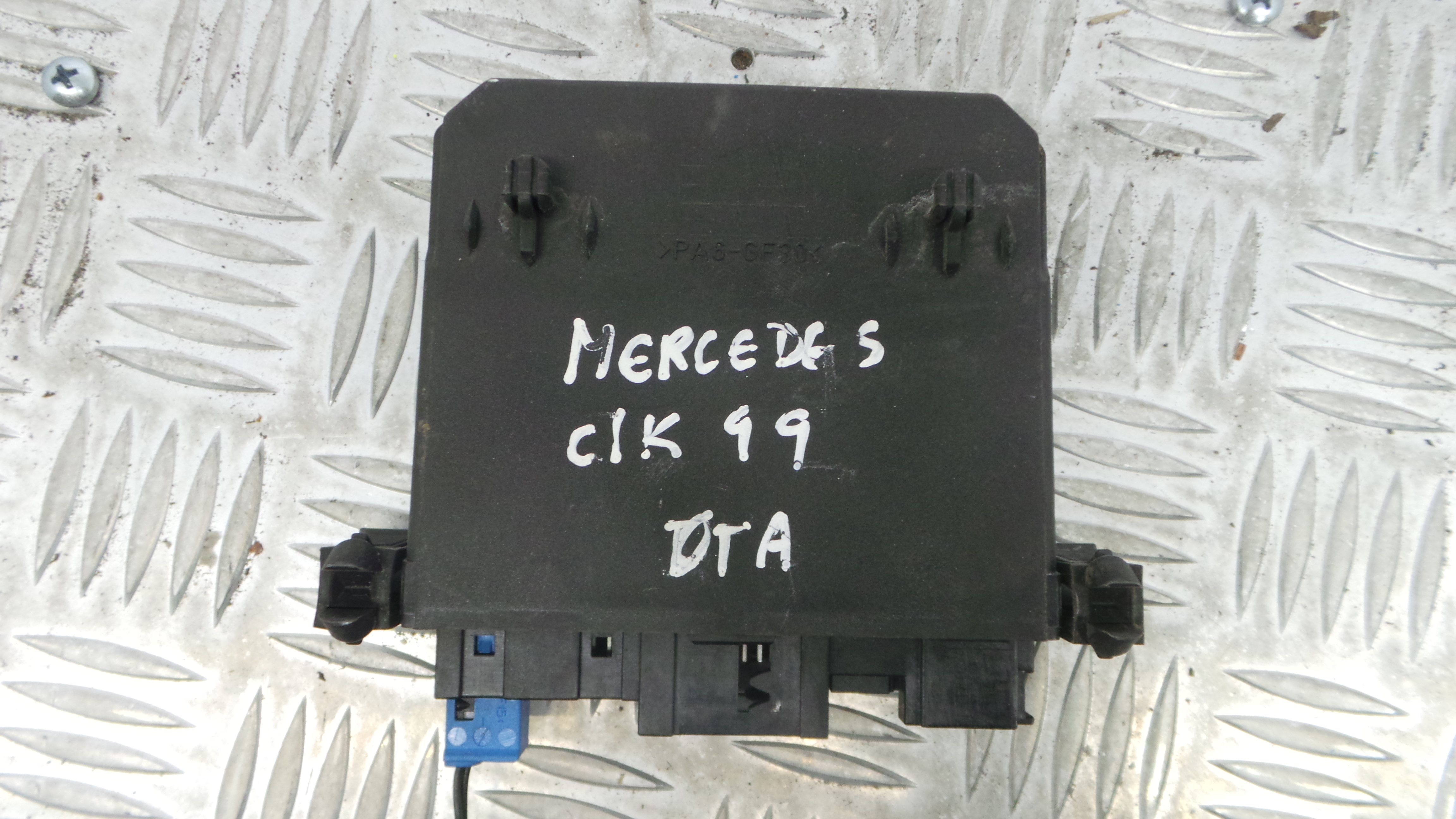 Modulo Electrónico 2088202226 - MERCEDES-BENZ CLK (C208)-33150471 Modulo Electrónico 2088202226 - MERCEDES-BENZ CLK (C208)-33150471