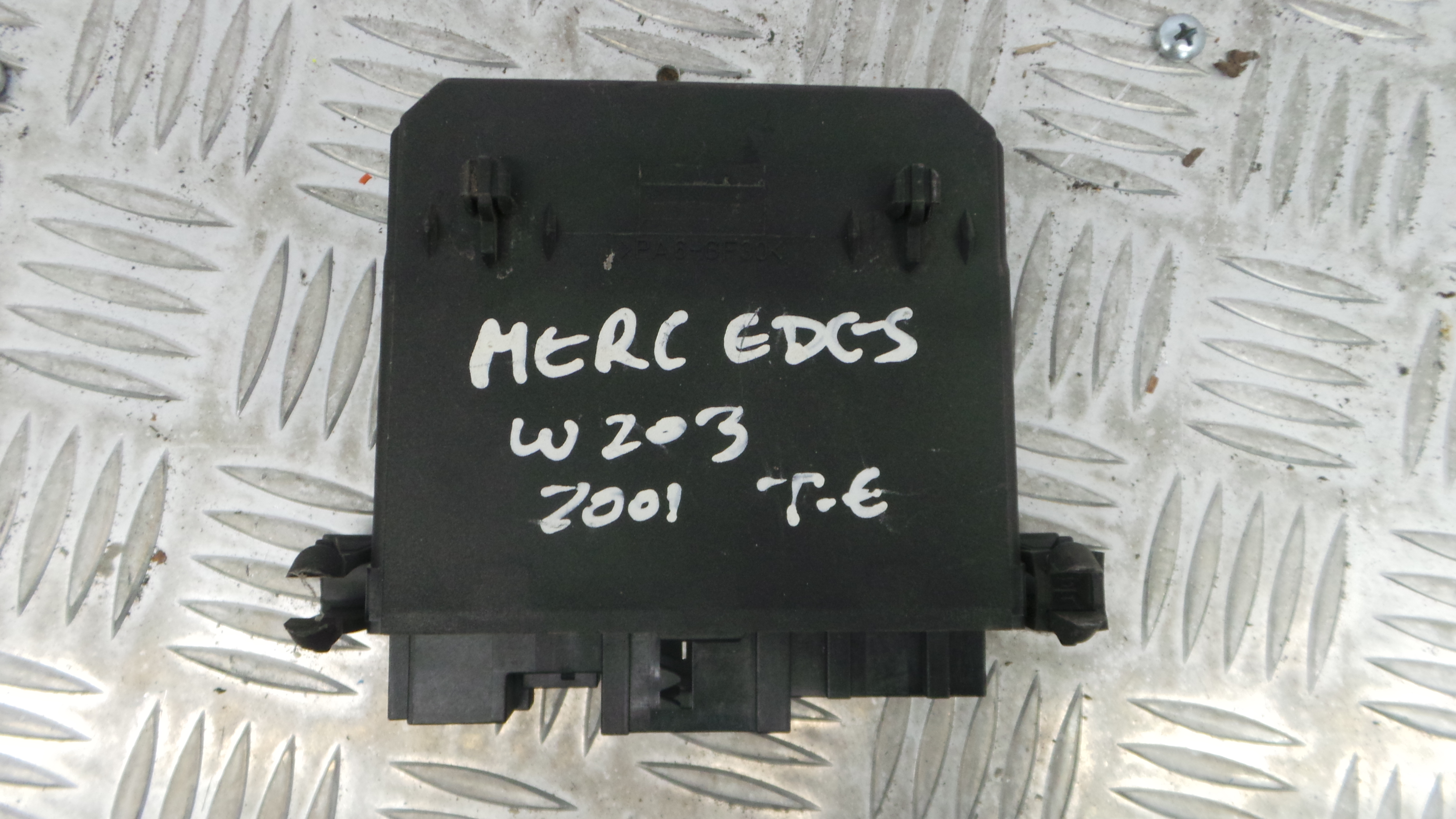 Modulo Electrónico 2038206526 - MERCEDES-BENZ C-CLASS (W203)-33150481 Modulo Electrónico 2038206526 - MERCEDES-BENZ C-CLASS (W203)-33150481