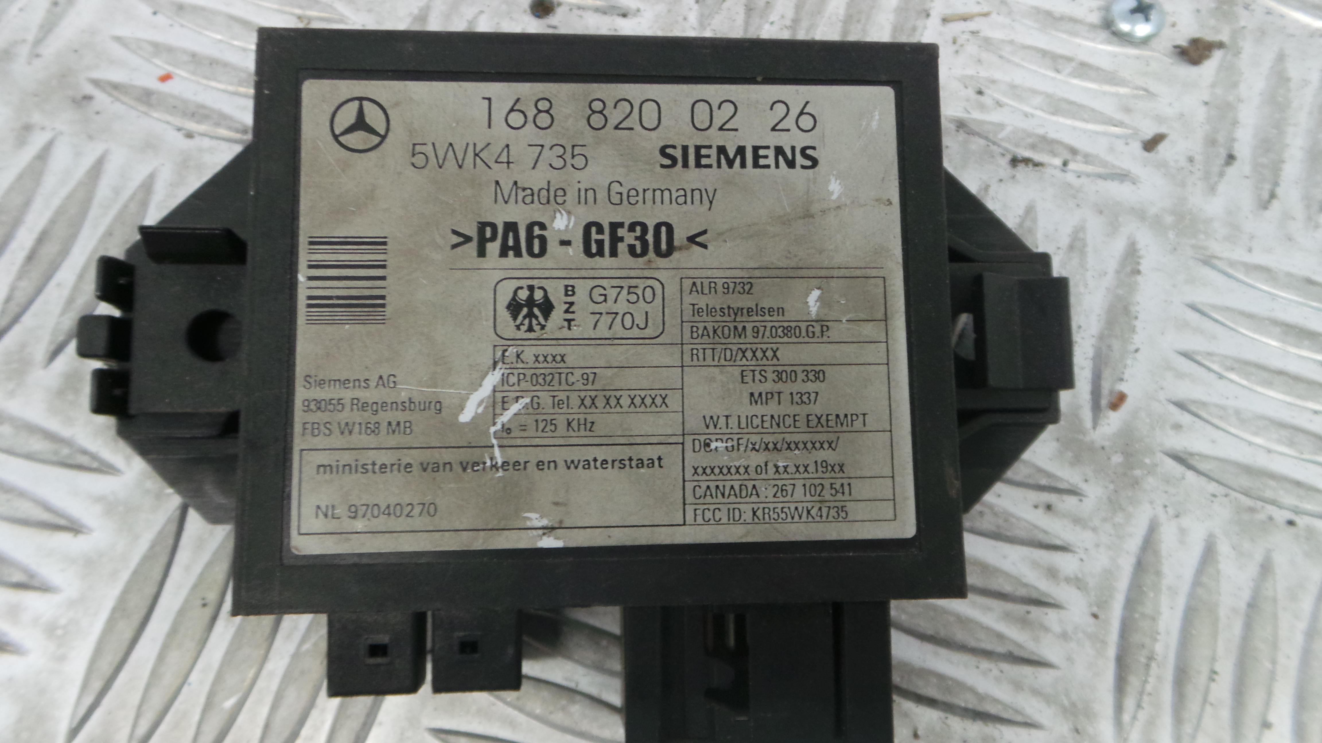 Centralina de Ignição (imobilizador) 1688200226 - MERCEDES-BENZ A-CLASS (W168)-33150507