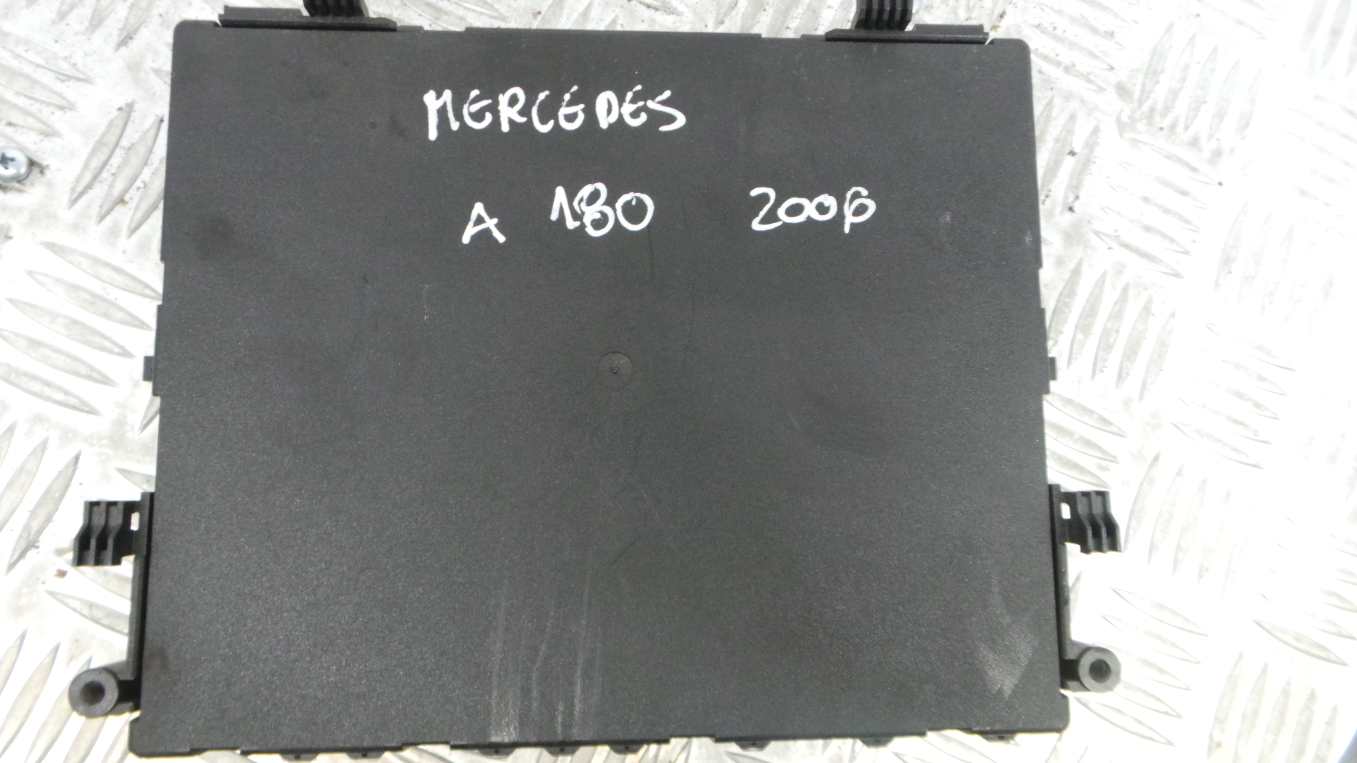Modulo Electrónico A1695454332 - MERCEDES-BENZ A-CLASS (W169)-33150544 Modulo Electrónico A1695454332 - MERCEDES-BENZ A-CLASS (W169)-33150544
