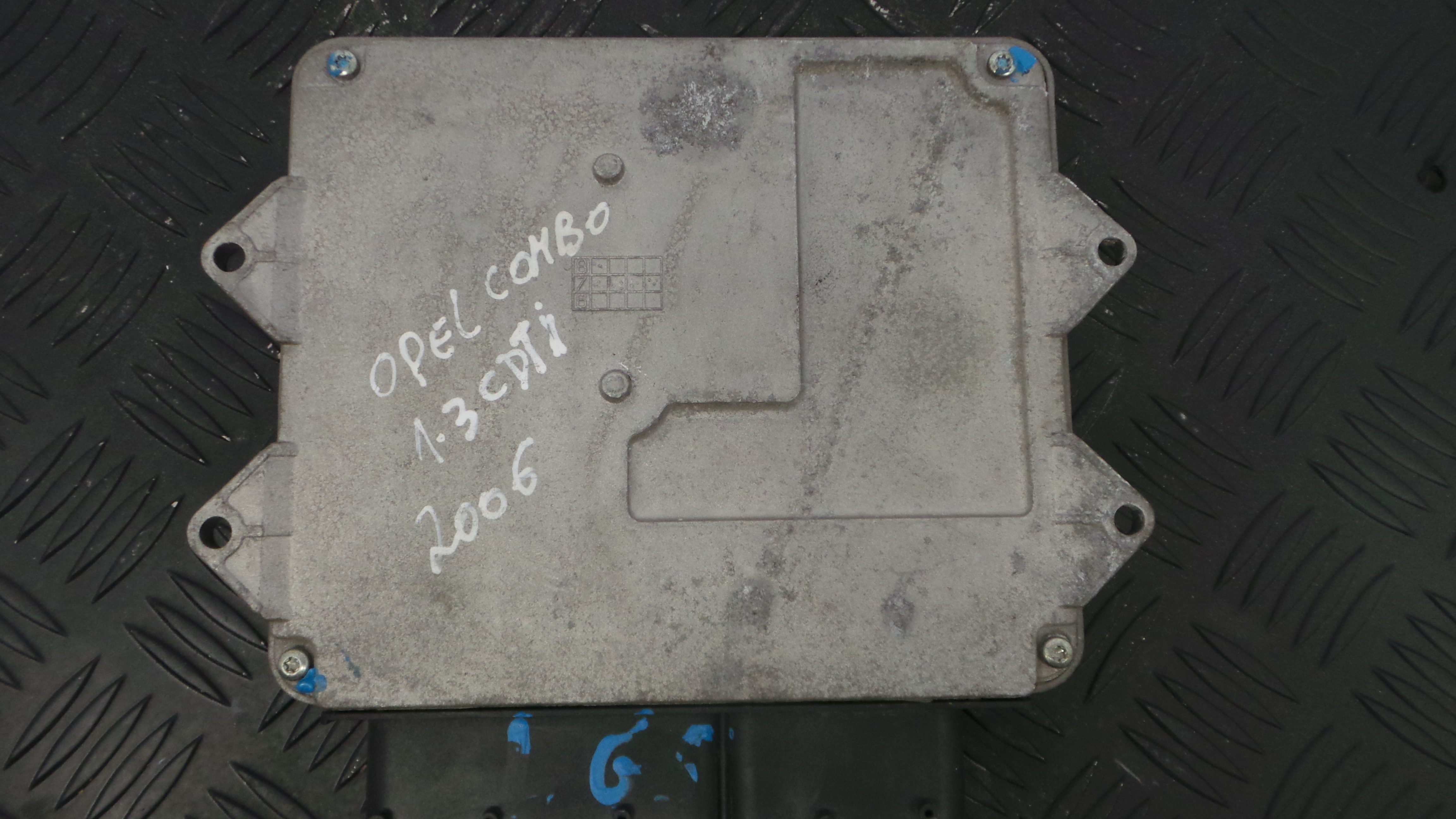 Centralina do Motor 55566390 - OPEL COMBO Caixa/monovolume-33150562