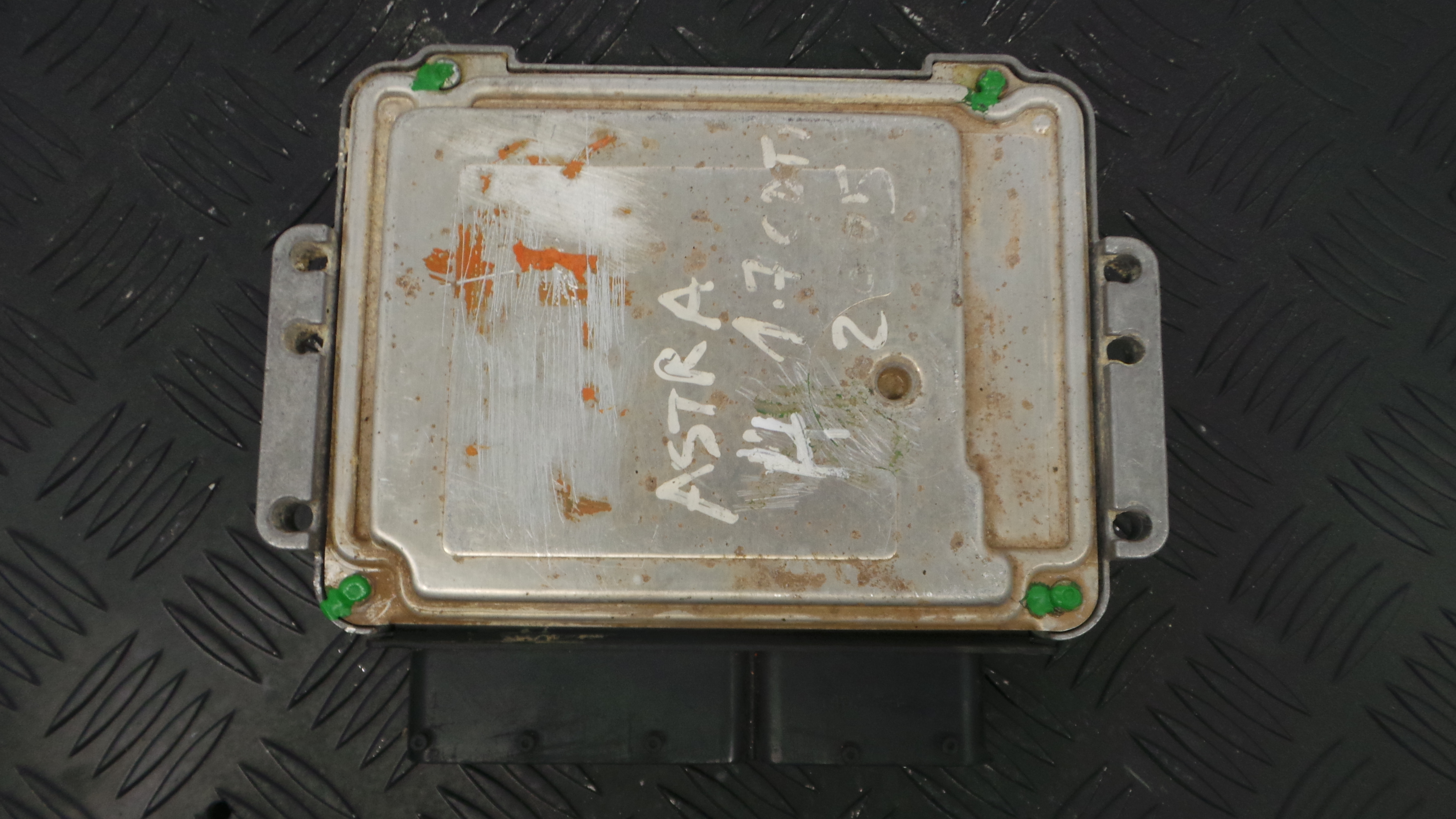 Centralina do Motor 98074154 - OPEL ASTRA H (A04)-33150573