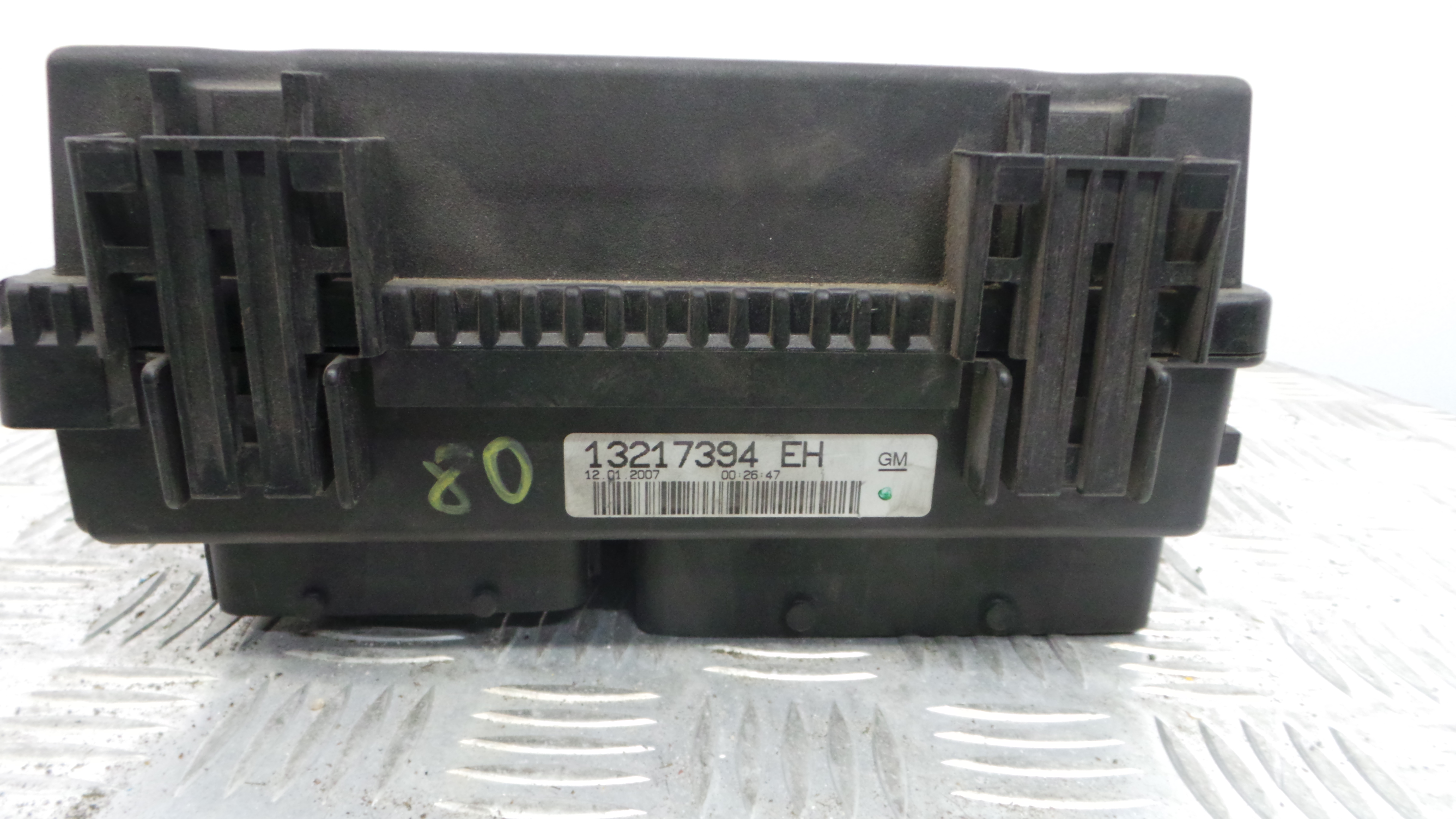 Caixa dos Fusíveis / BSI / UCH / SAM 13217394 - OPEL CORSA D (S07)-33150685