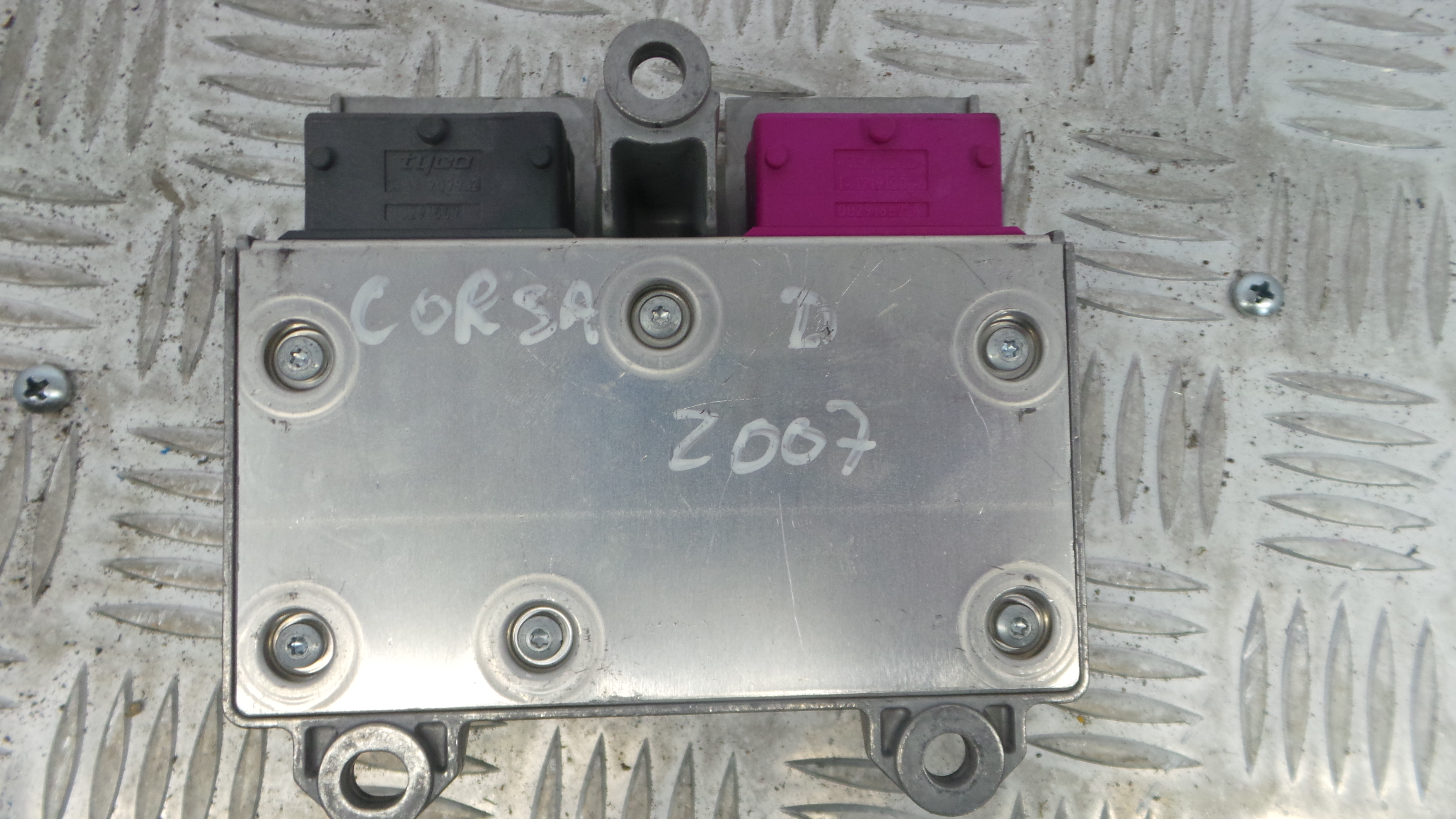 Centralina de Airbags 13256903 - OPEL CORSA D (S07)-33150715