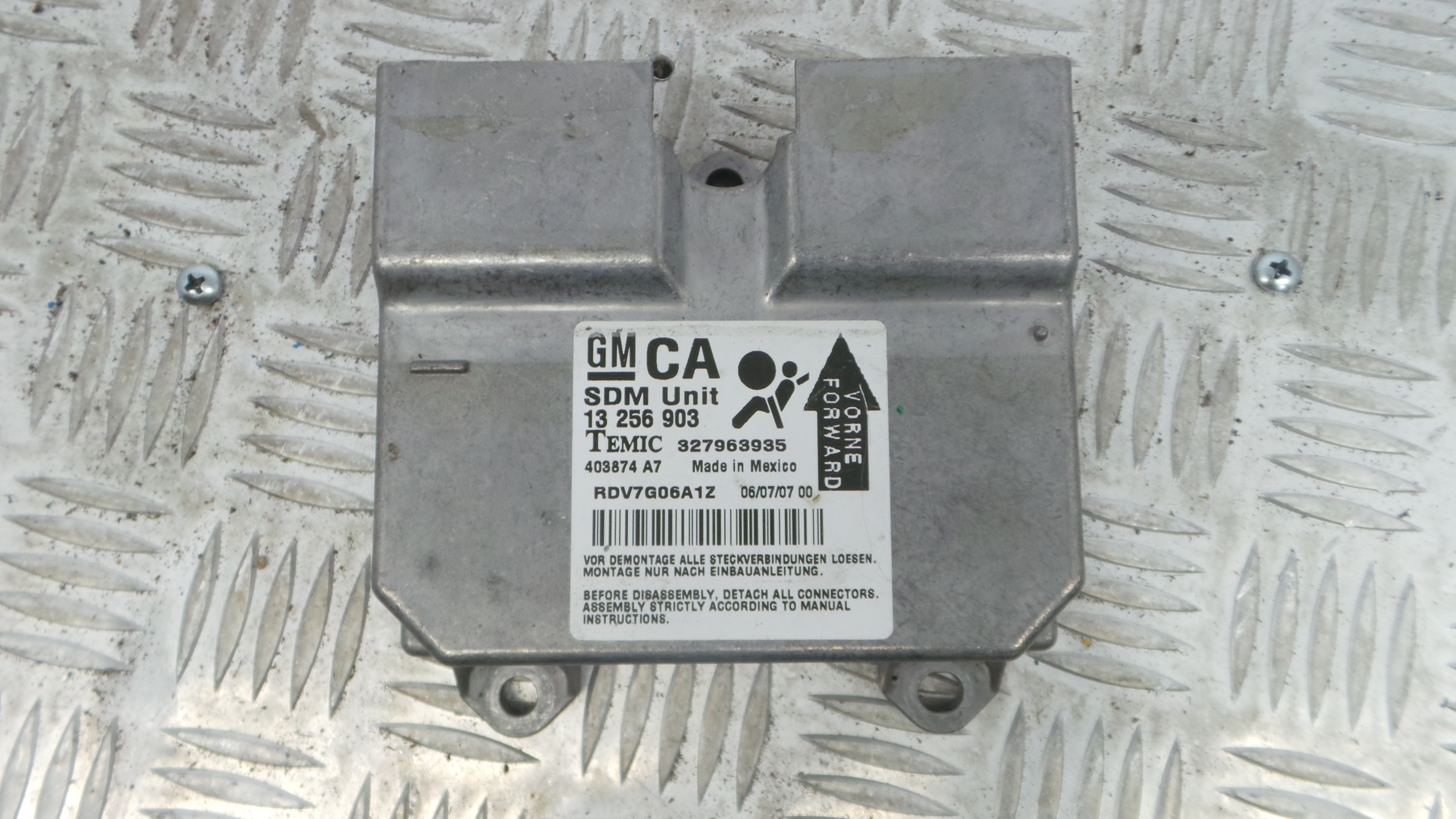 Centralina de Airbags 13256903 - OPEL CORSA D (S07)-33150715