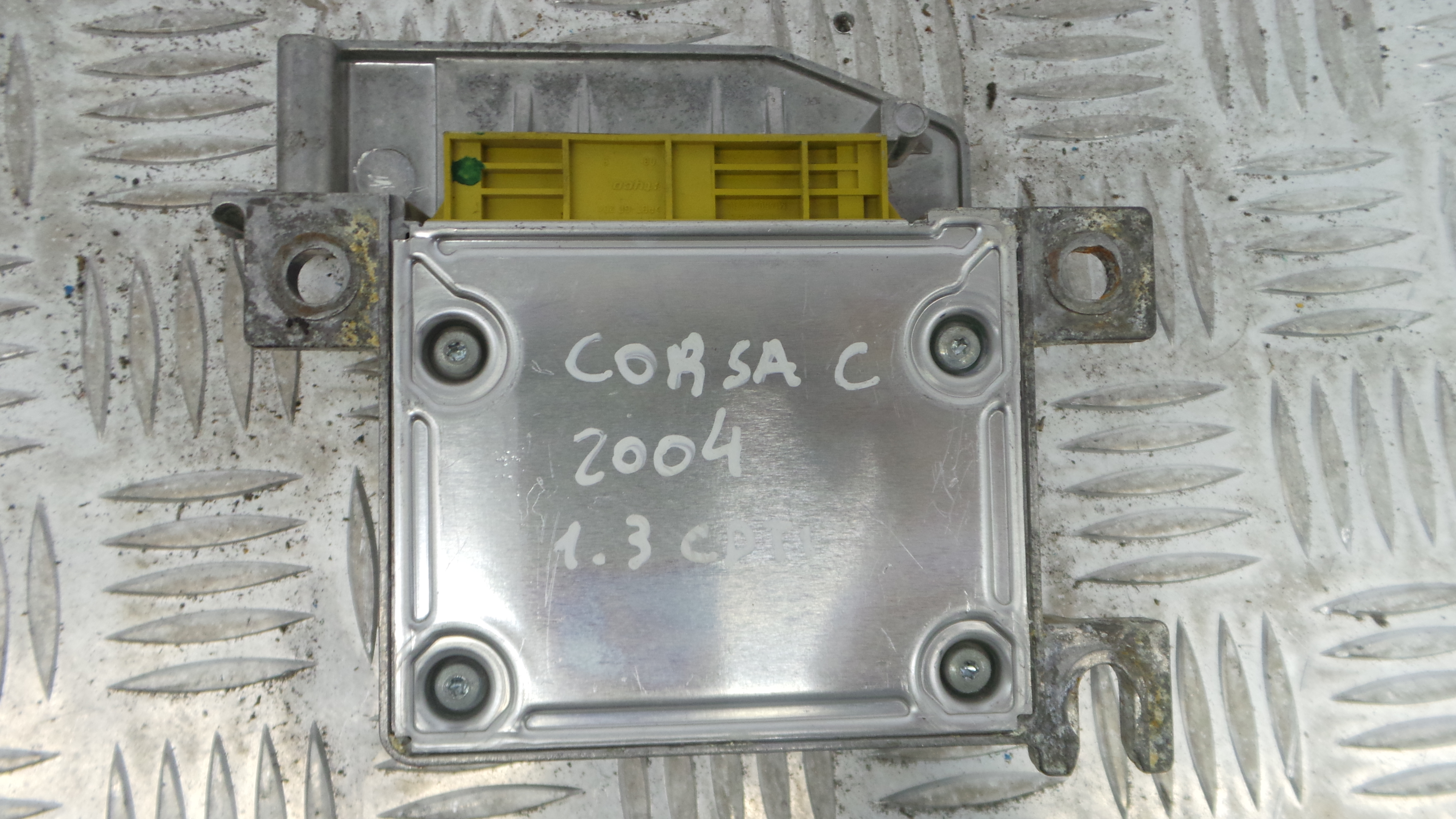 Centralina de Airbags 24439953 - OPEL CORSA C (X01)-33151901 Centralina de Airbags 24439953 - OPEL CORSA C (X01)-33151901