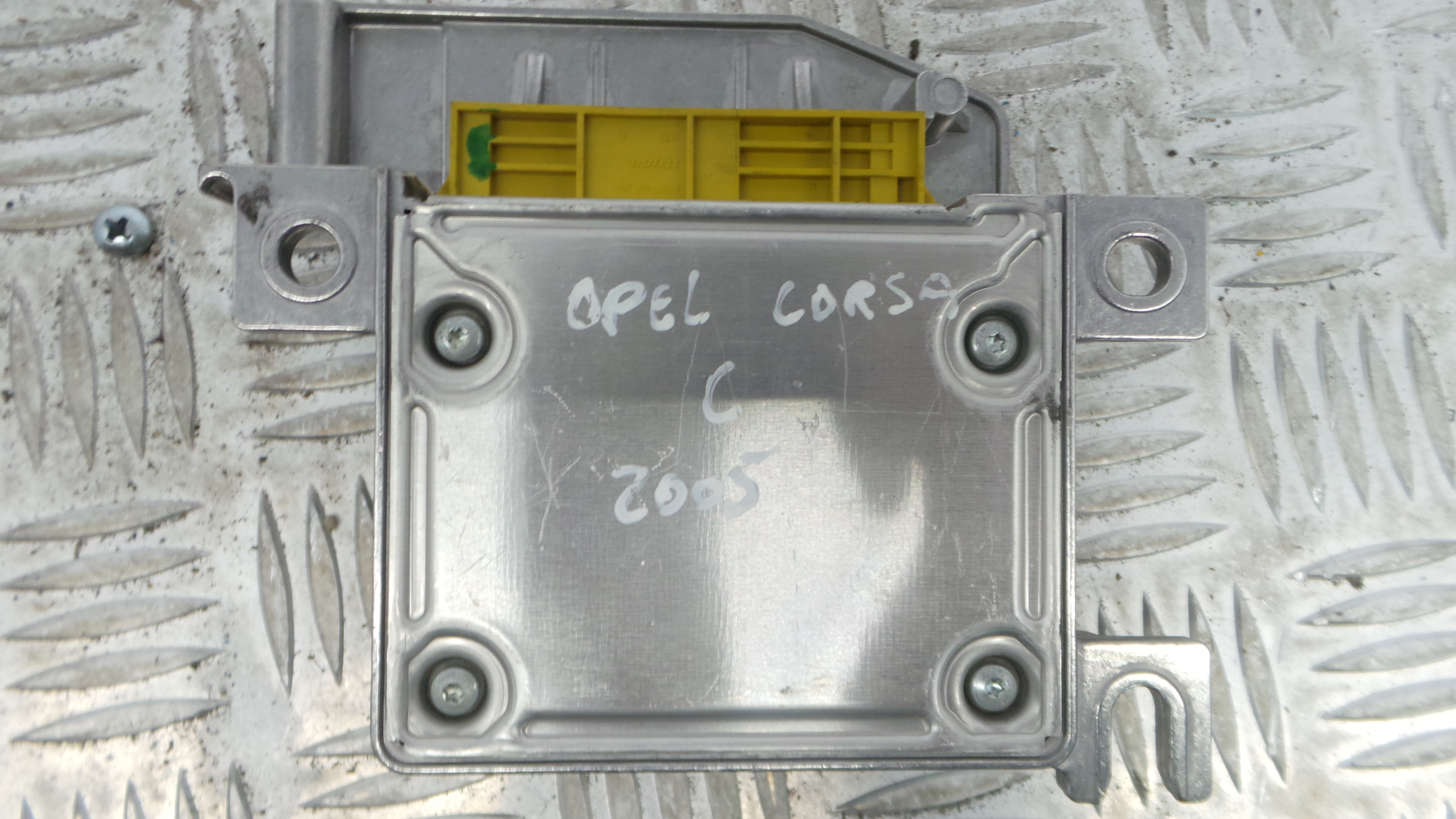 Centralina de Airbags 13212353 - OPEL CORSA C (X01)-33151903 Centralina de Airbags 13212353 - OPEL CORSA C (X01)-33151903