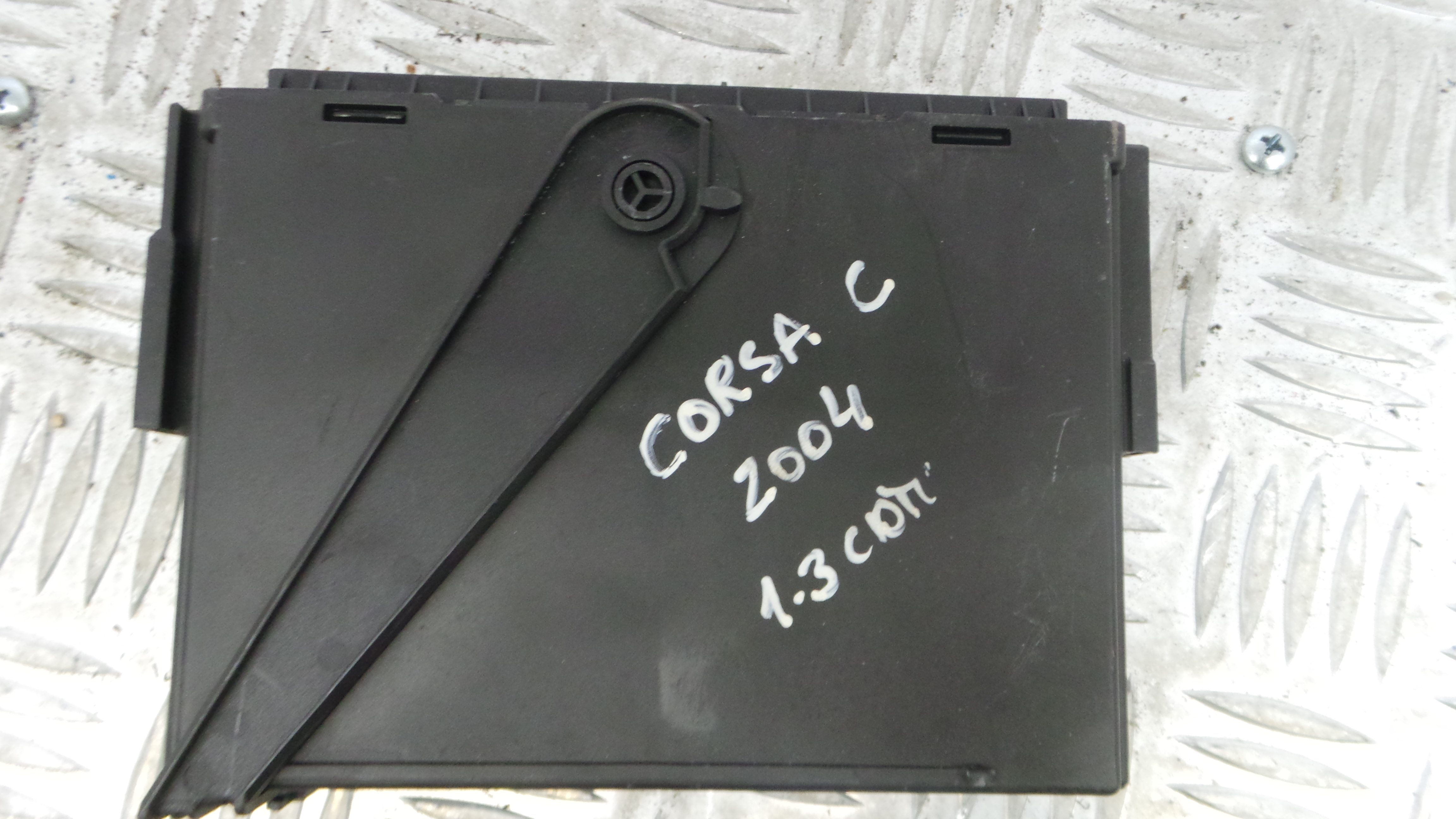Modulo Electrónico 13111111 - OPEL CORSA C (X01)-33151909