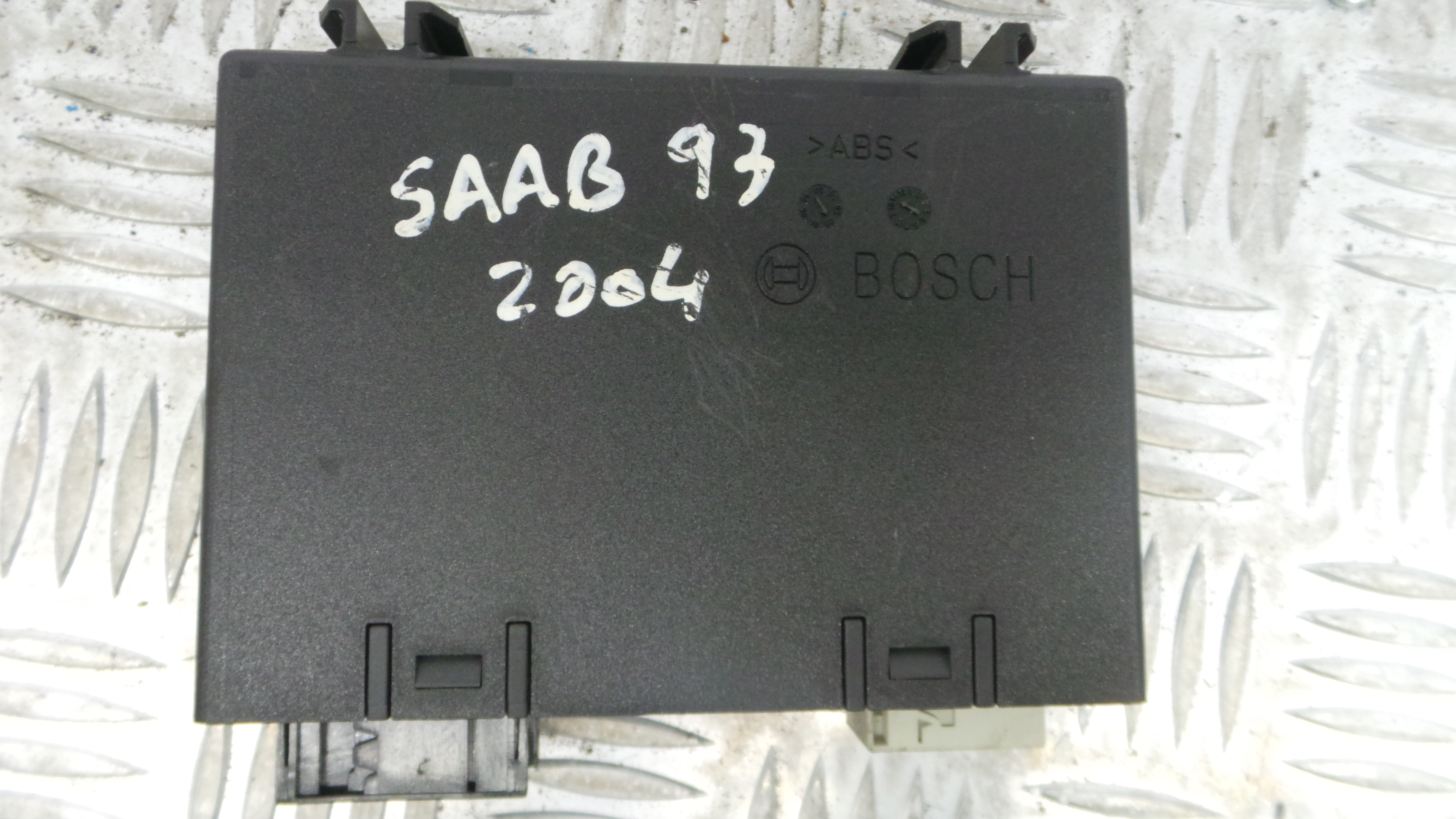 Modulo Electrónico  - SAAB 9-3 (YS3F, E79, D79, D75)-33151924