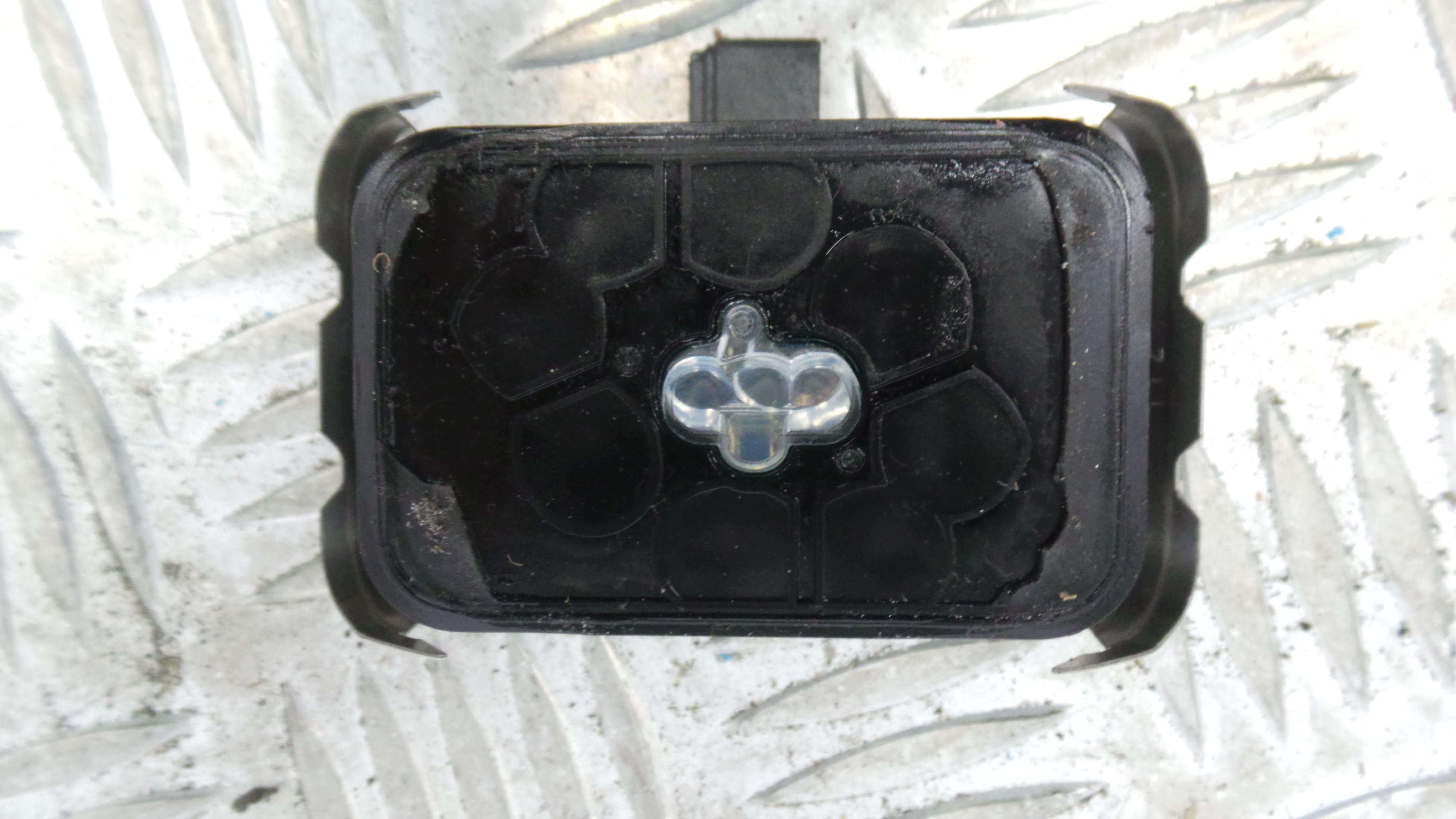 Sensor De Chuva 13107803 - OPEL CORSA D (S07)-33151948