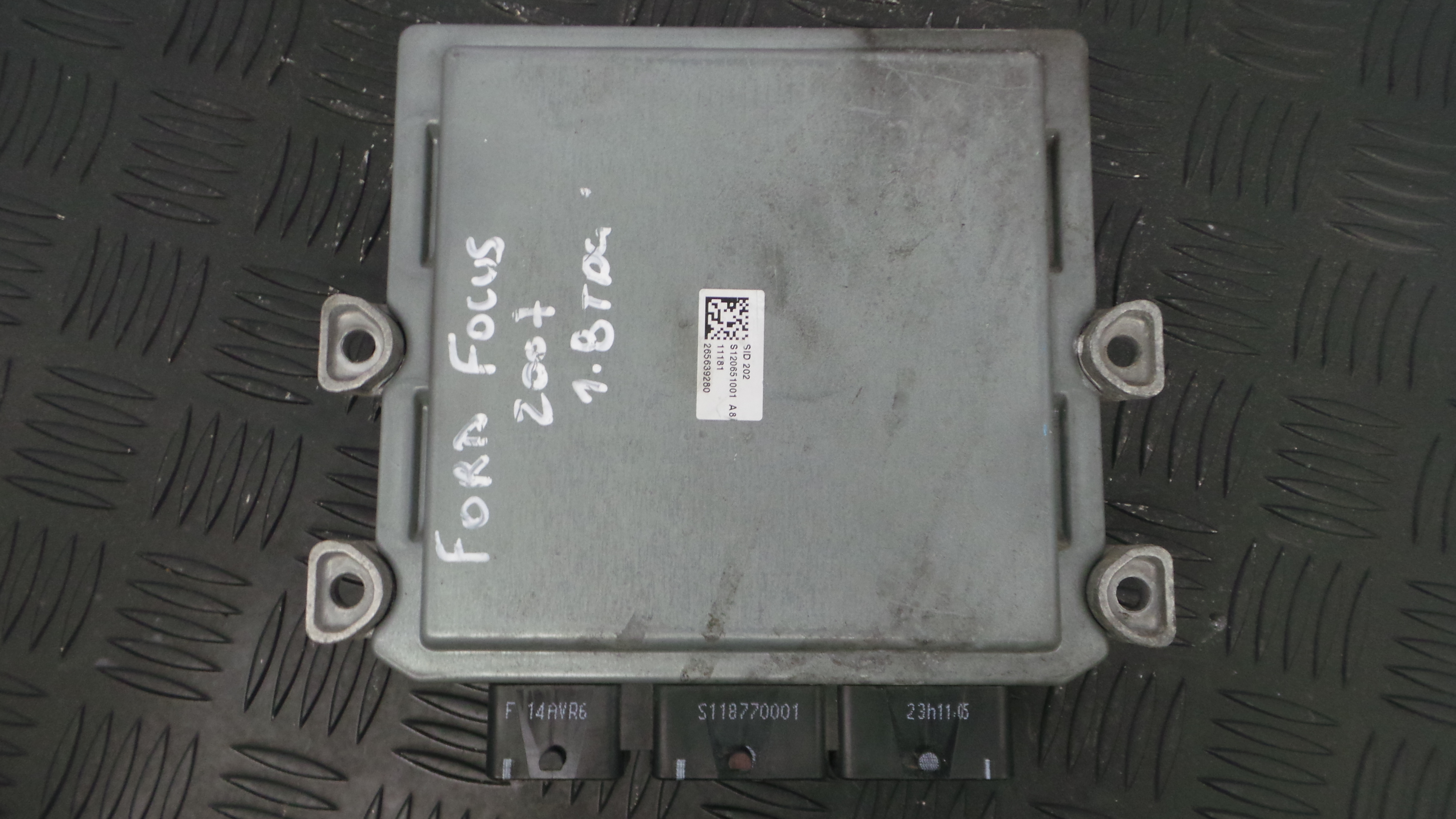 Centralina do Motor 6M51-12A650-YA - FORD FOCUS II (DA_, HCP, DP)-33151982