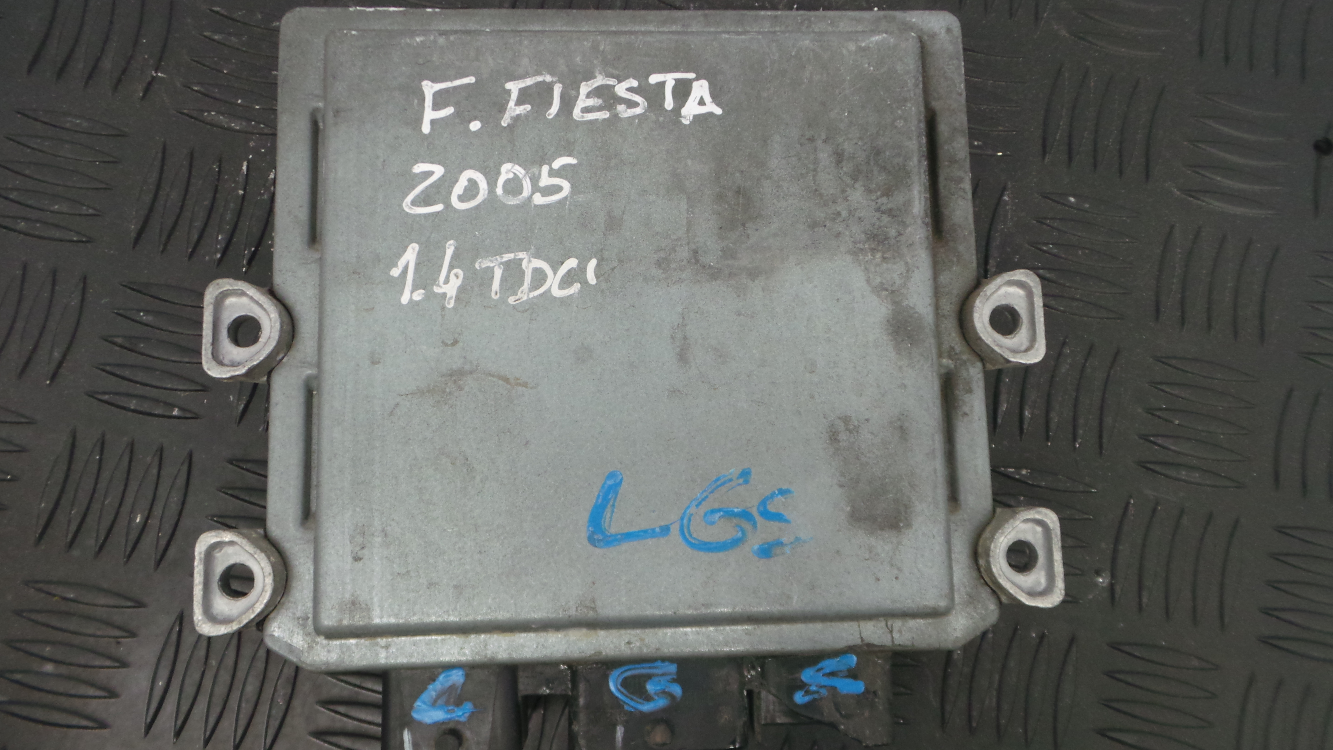 Centralina do Motor 7S61-12A650-EA - FORD FIESTA V (JH_, JD_)-33151991 Centralina do Motor 7S61-12A650-EA - FORD FIESTA V (JH_, JD_)-33151991
