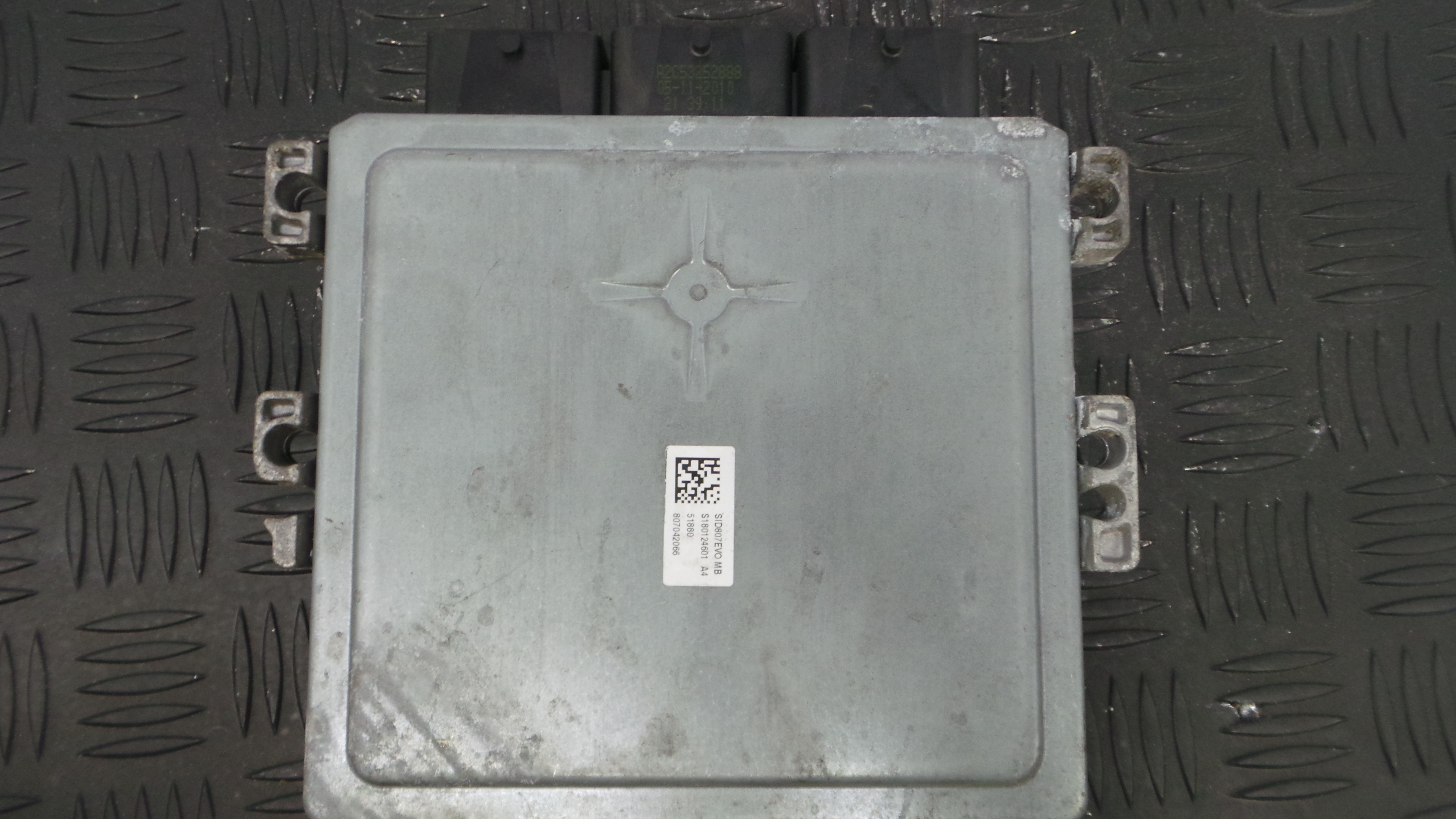 Centralina do Motor AV61-12A650-YE - FORD S-MAX (WA6)-33151996 Centralina do Motor AV61-12A650-YE - FORD S-MAX (WA6)-33151996