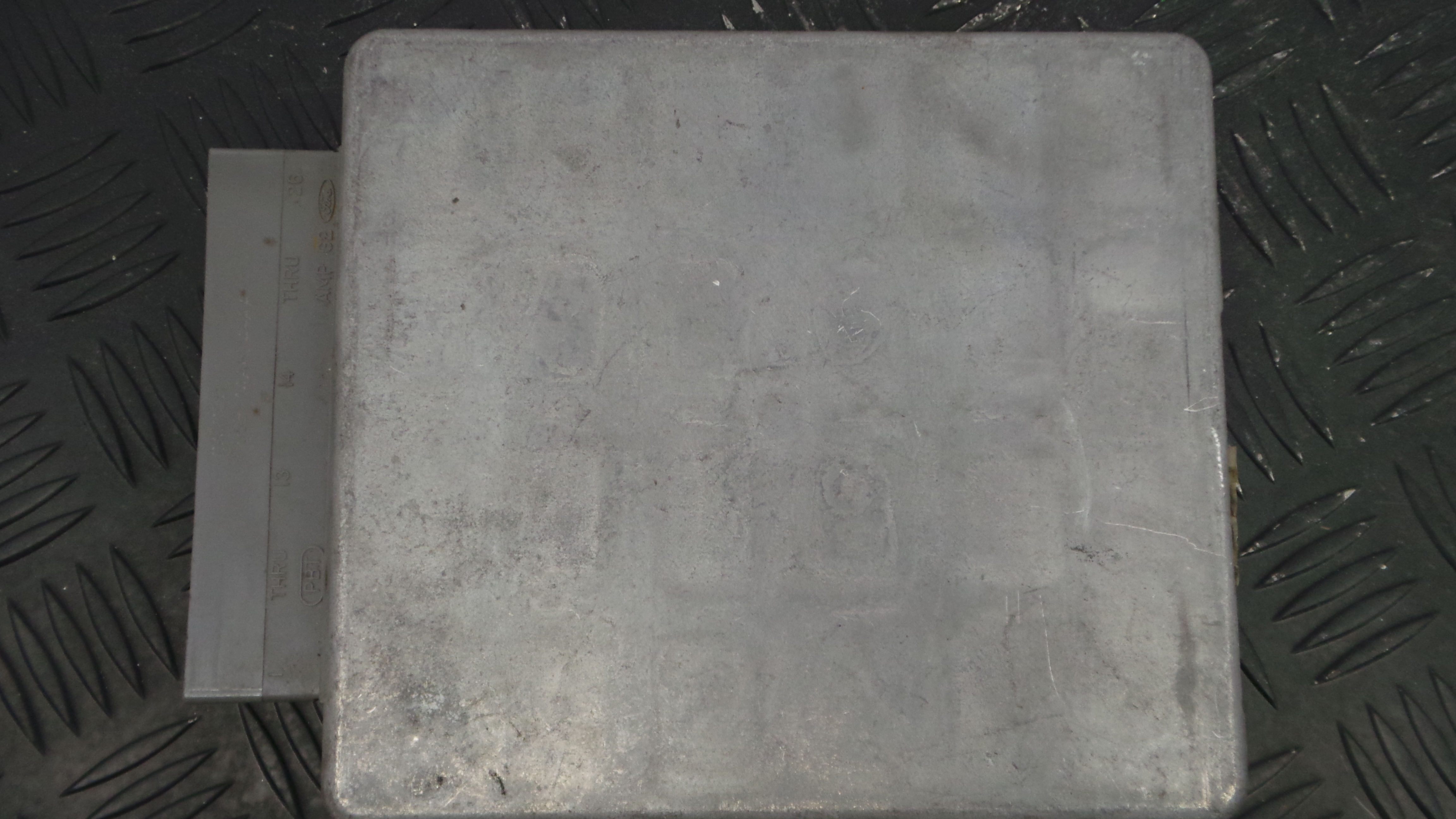 Centralina do Motor 2S4A-12A650-MA - FORD FOCUS I Caixa/Combi (DNW)-33152006