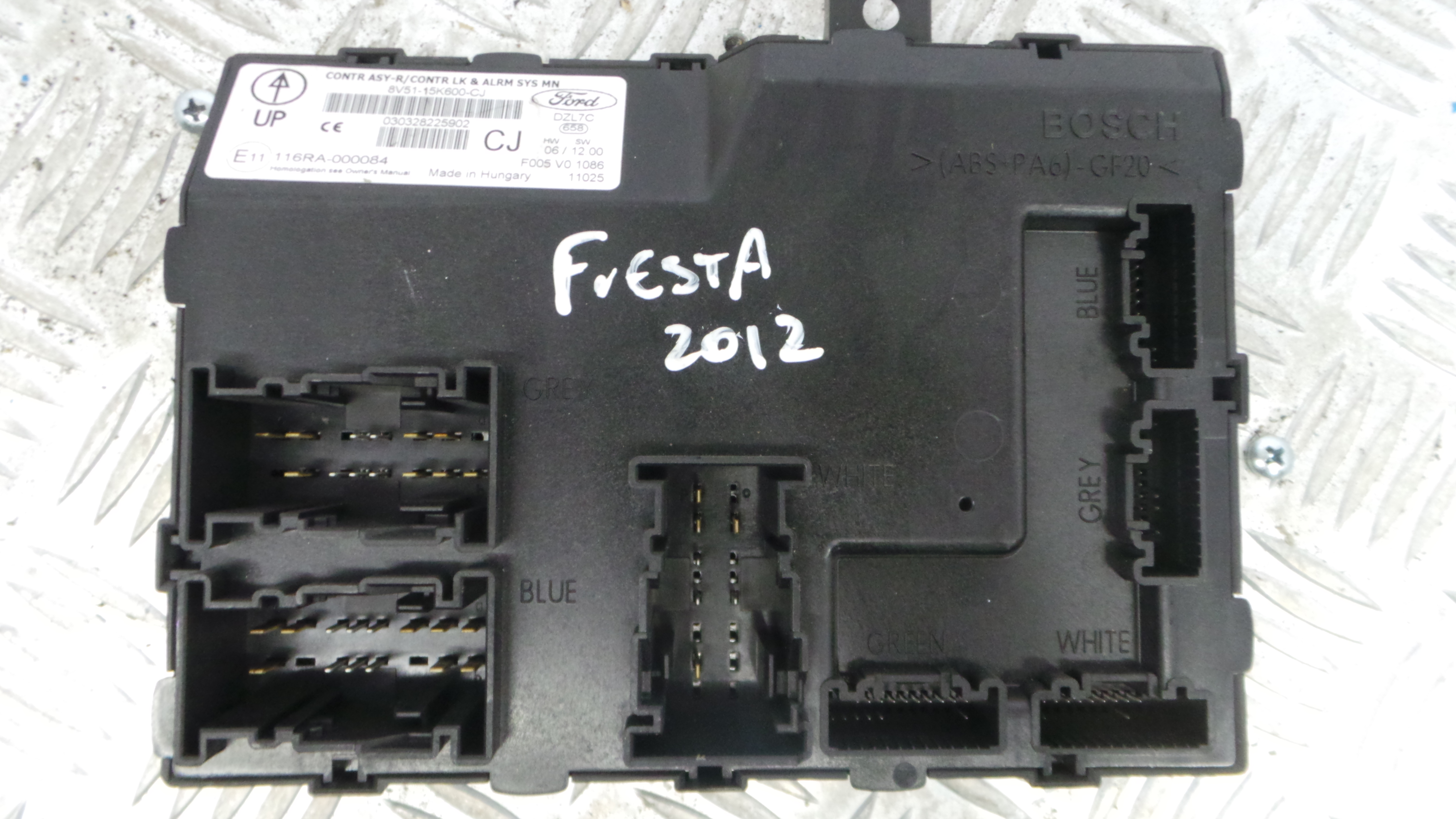 Centralina do Fecho Central 8V51-15K600-CJ - FORD FIESTA VI (CB1, CCN)-33152078 Centralina do Fecho Central 8V51-15K600-CJ - FORD FIESTA VI (CB1, CCN)-33152078