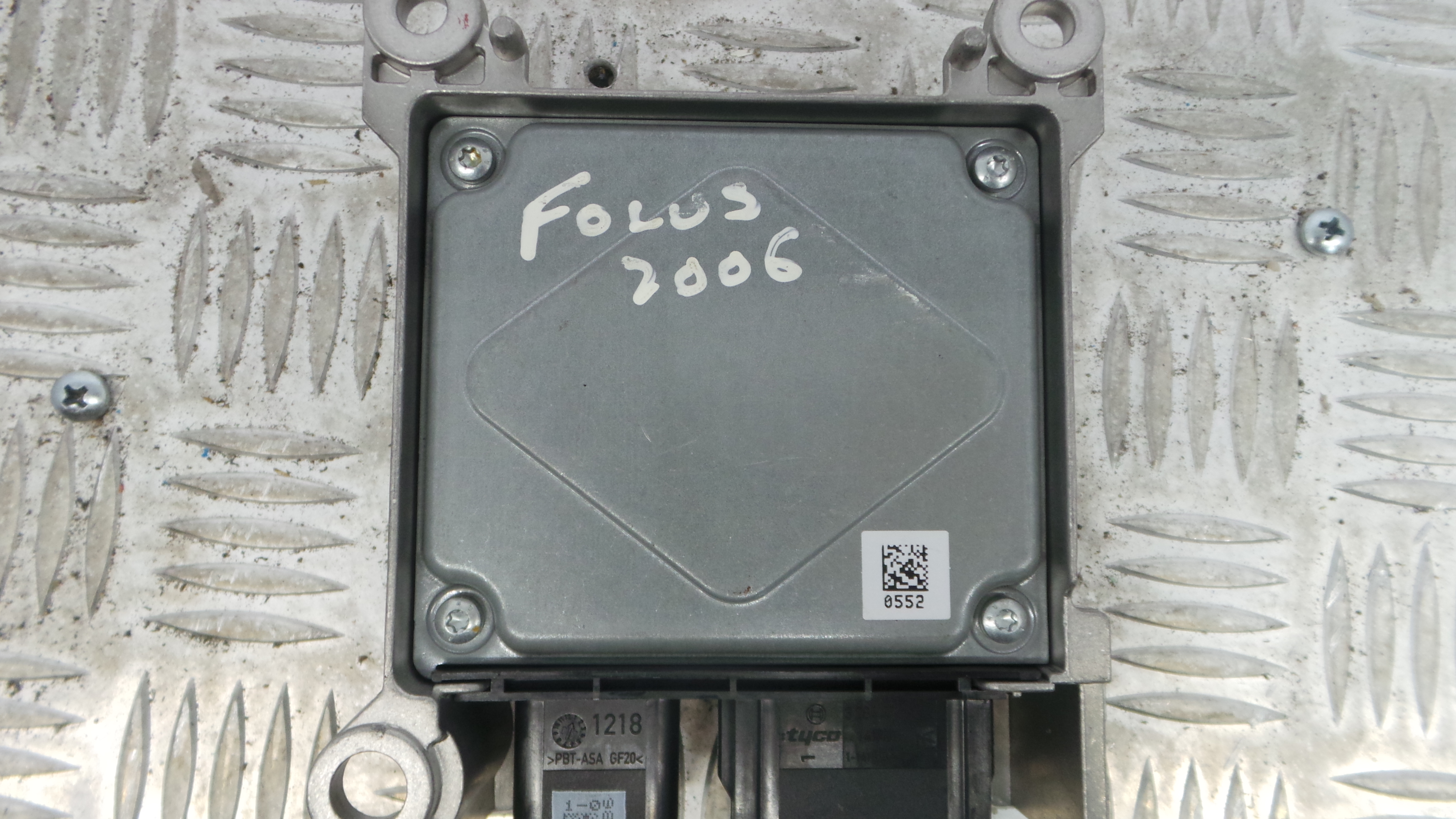 Centralina de Airbags 4M5T-14B056-BJ - FORD FOCUS II (DA_, HCP, DP)-33152104 Centralina de Airbags 4M5T-14B056-BJ - FORD FOCUS II (DA_, HCP, DP)-33152104