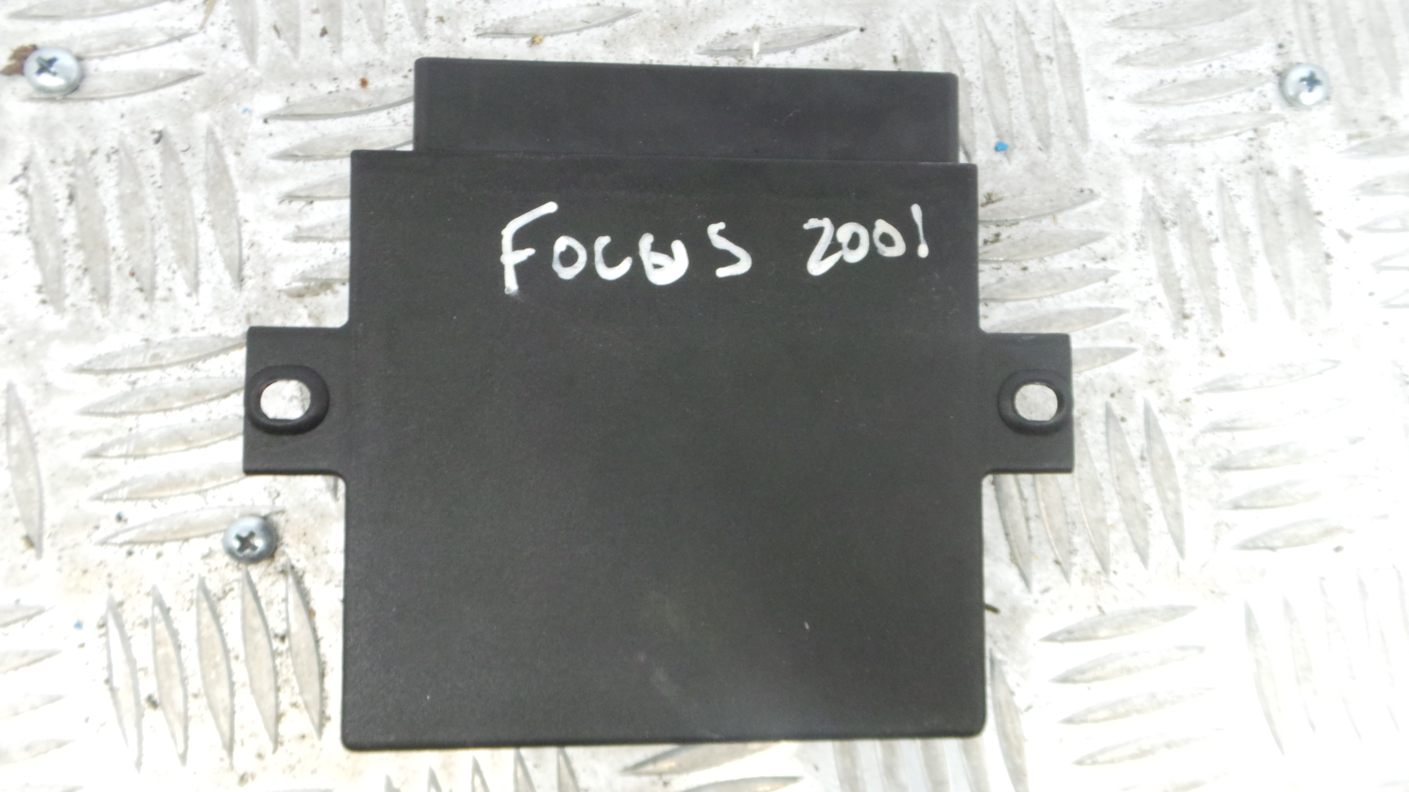 Centralina do Fecho Central 98AG-15K600-DD - FORD FOCUS I (DAW, DBW)-33152148 Centralina do Fecho Central 98AG-15K600-DD - FORD FOCUS I (DAW, DBW)-33152148