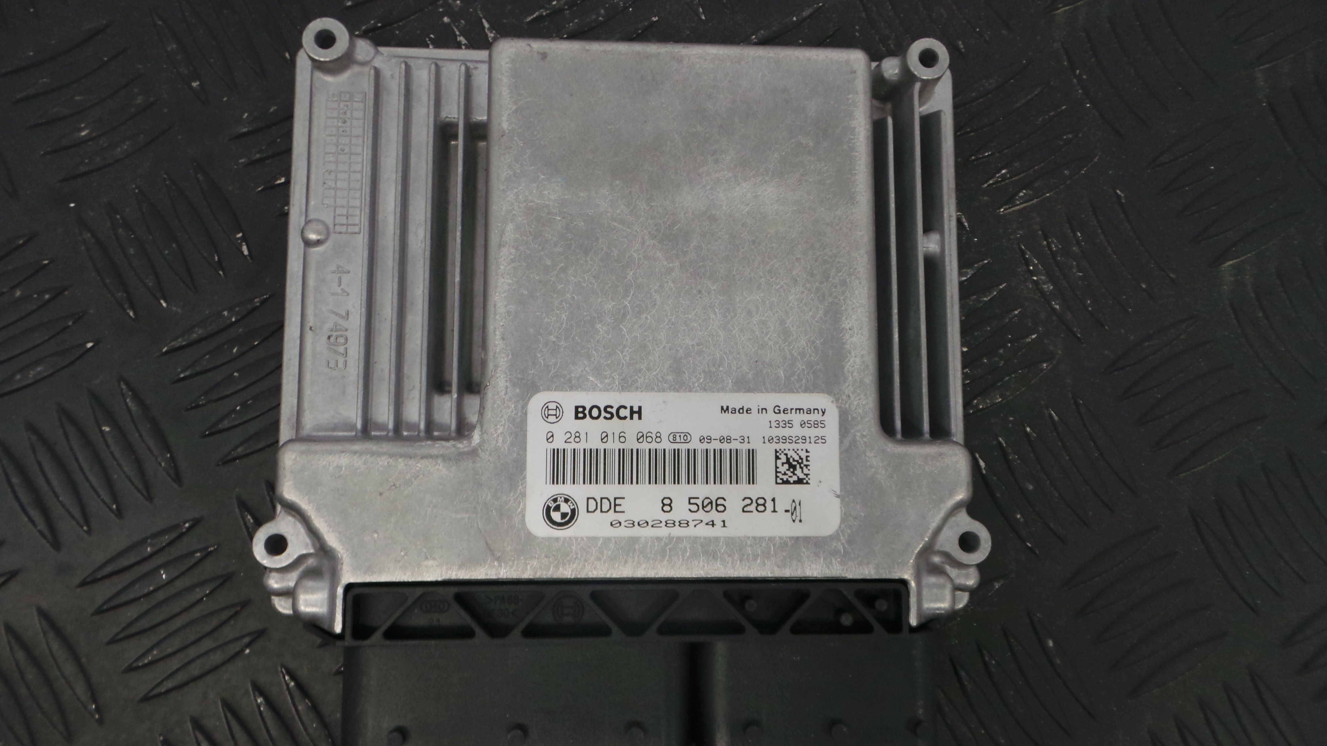 Centralina do Motor 8506281 - BMW 1 (E87)-33152207