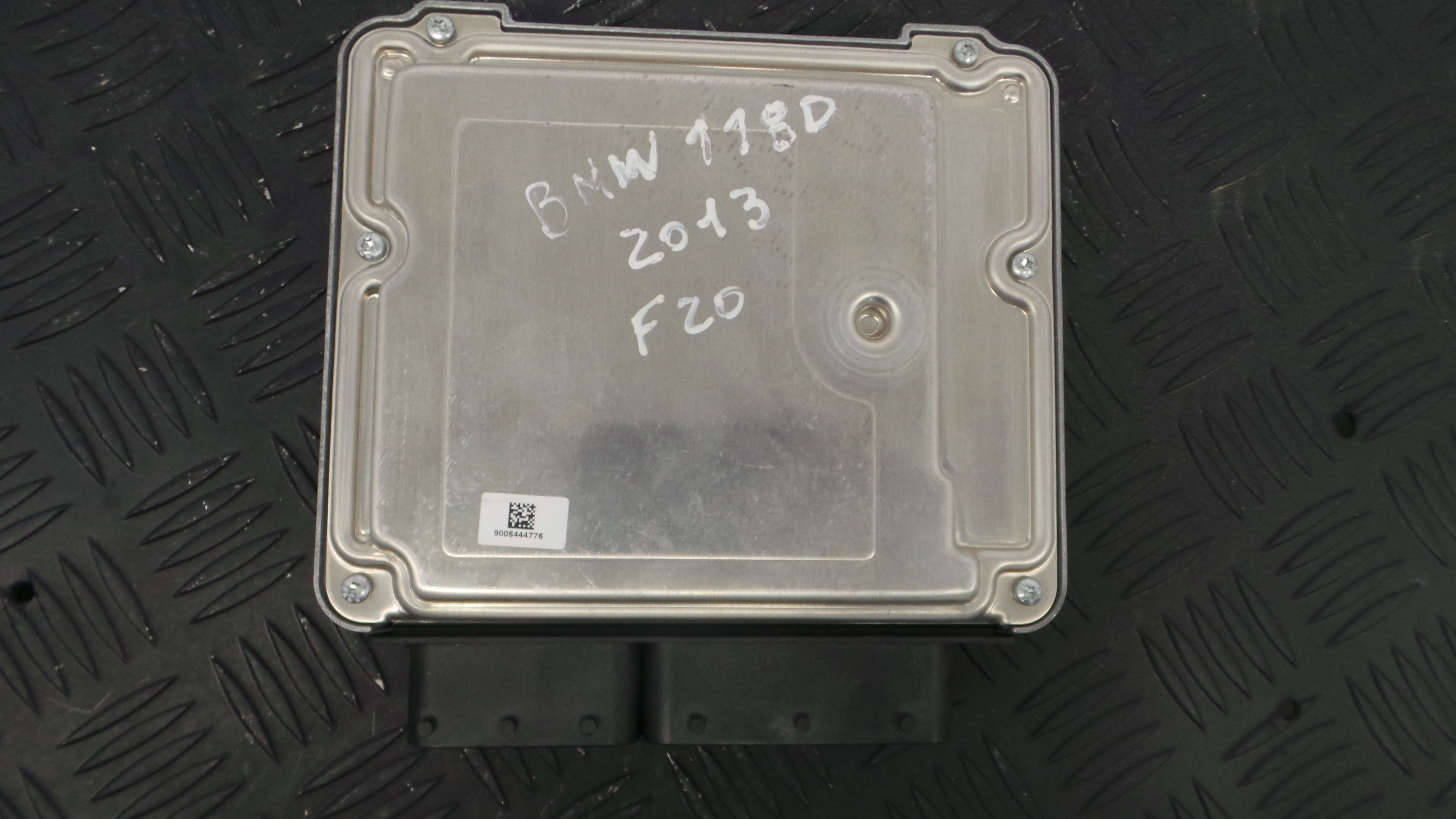 Centralina do Motor 8517874 - BMW 1 (F20), 1 Sports Hatch (F20)-33152213