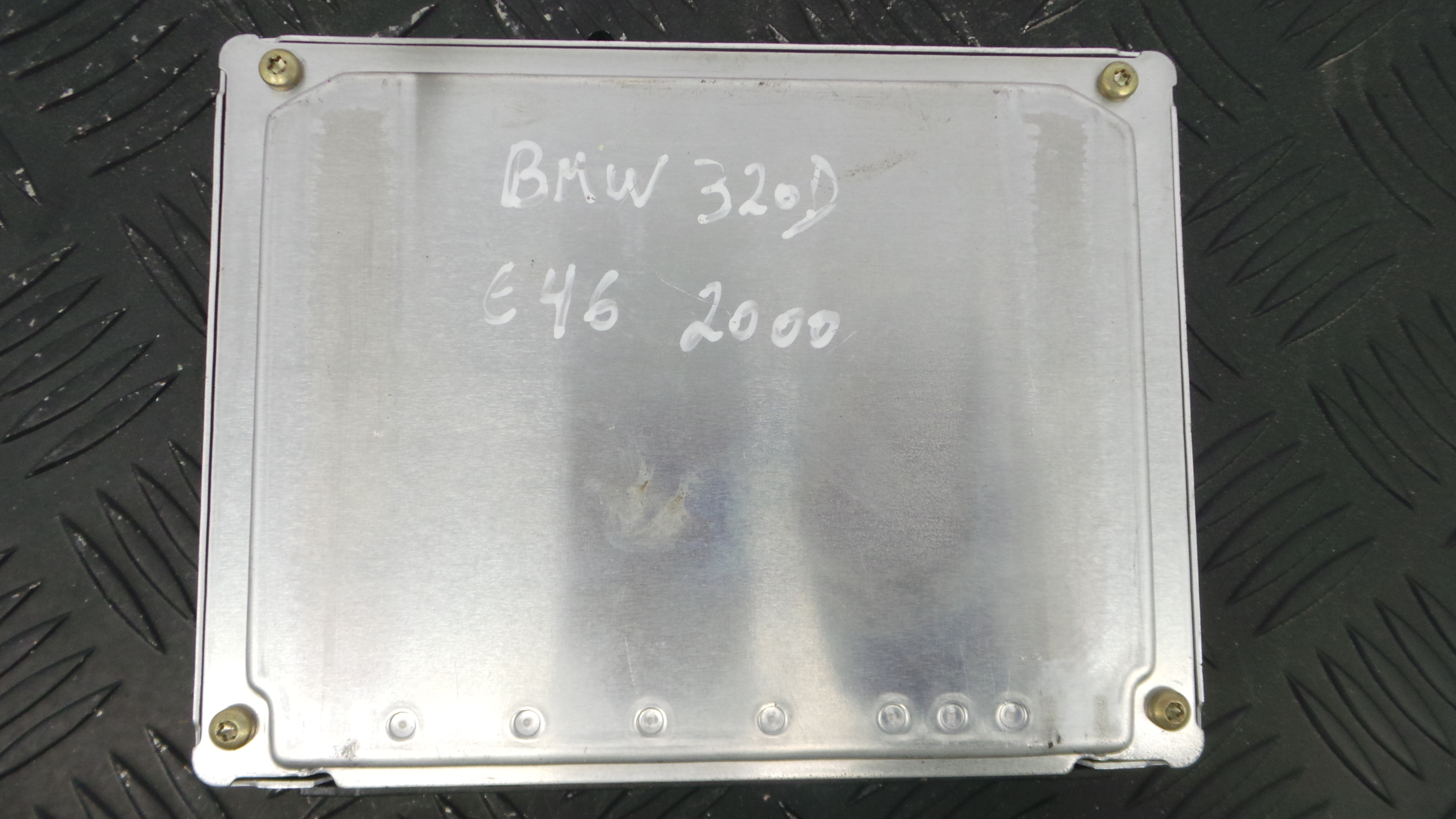 Centralina do Motor 7786887 - BMW 3 (E46)-33152219 Centralina do Motor 7786887 - BMW 3 (E46)-33152219