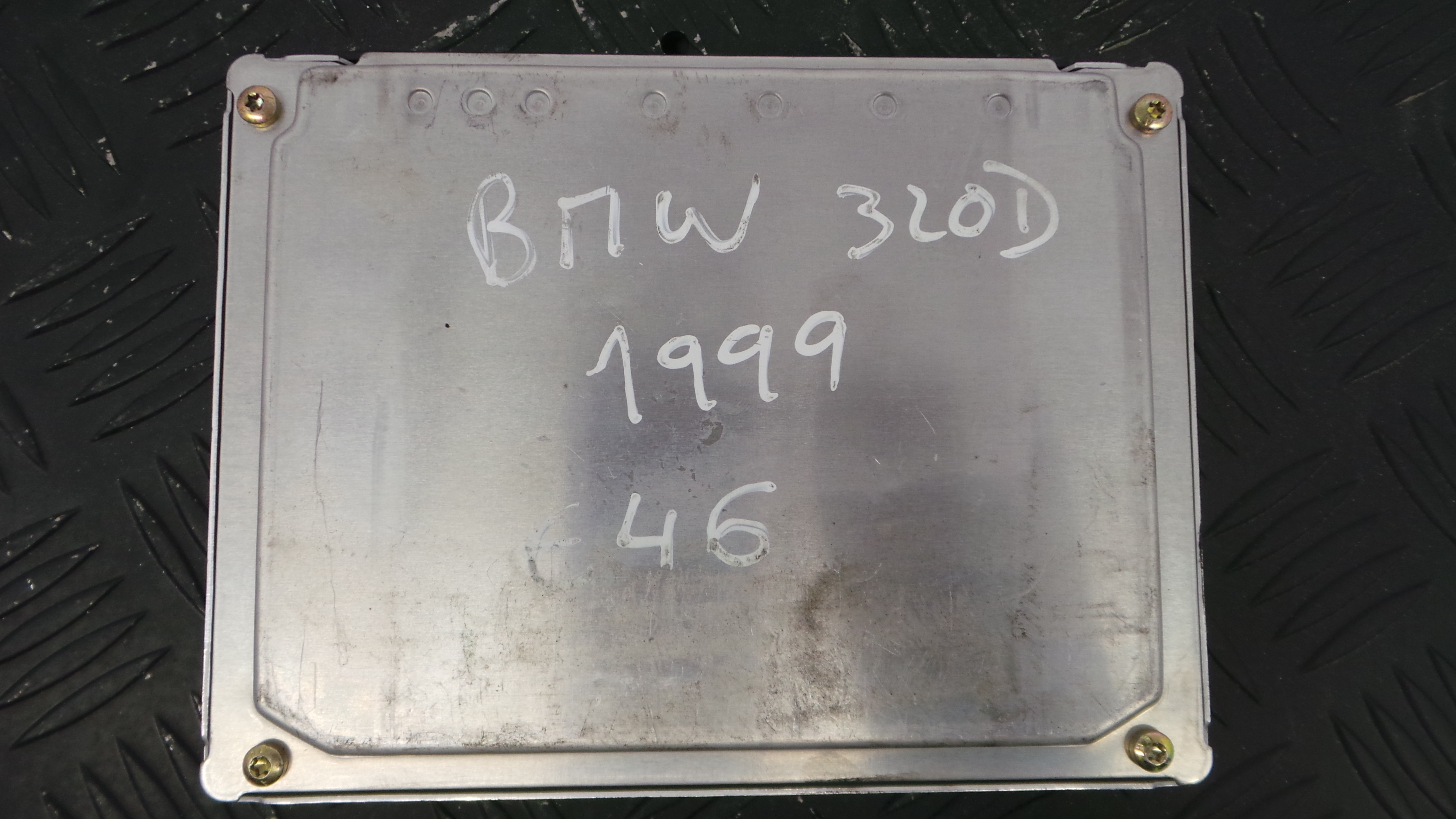 Centralina do Motor 7785098 - BMW 3 (E46)-33152222 Centralina do Motor 7785098 - BMW 3 (E46)-33152222