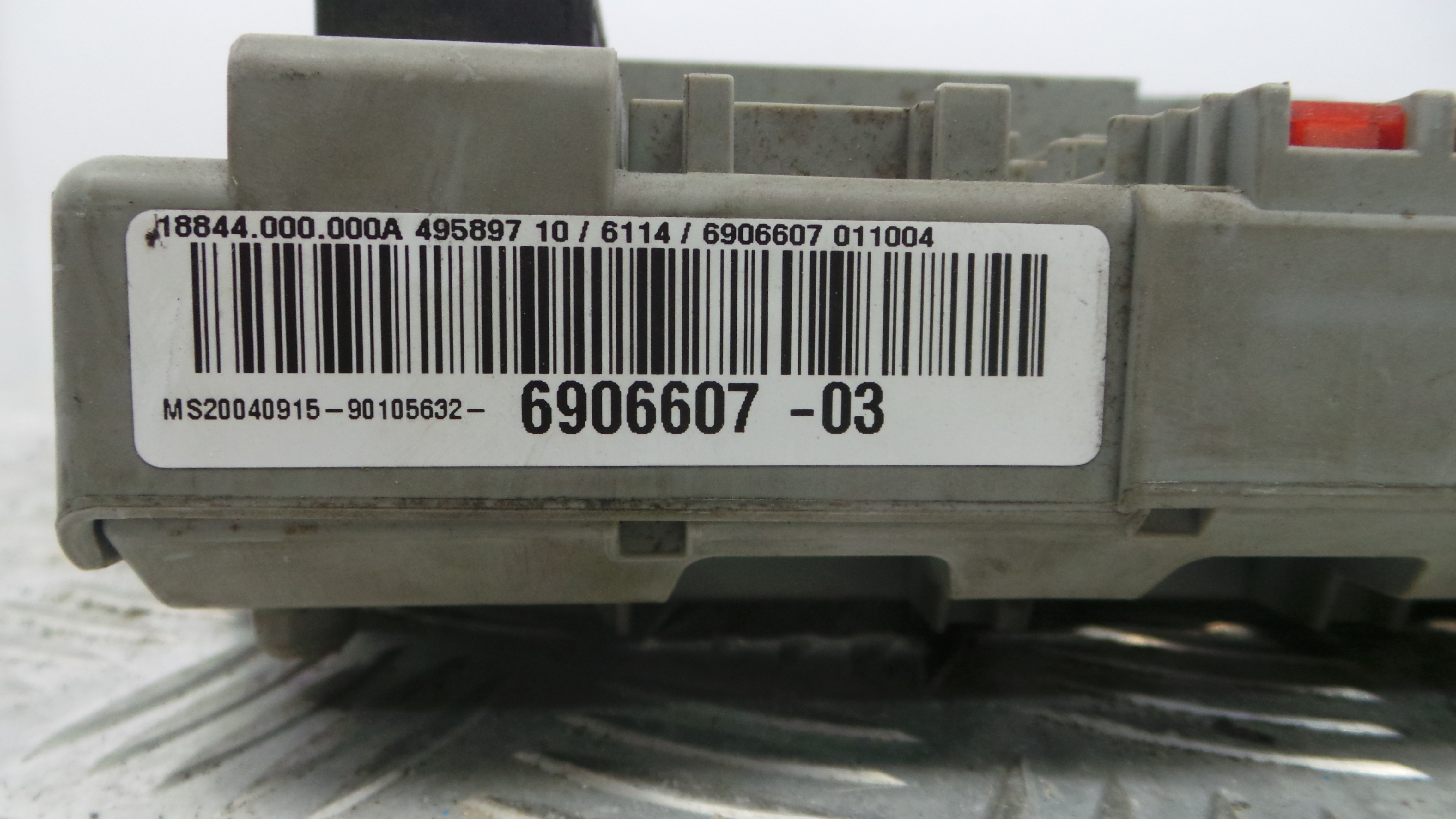Caixa dos Fusíveis / BSI / UCH / SAM 6906607-03 - BMW 1 (E87)-33152240