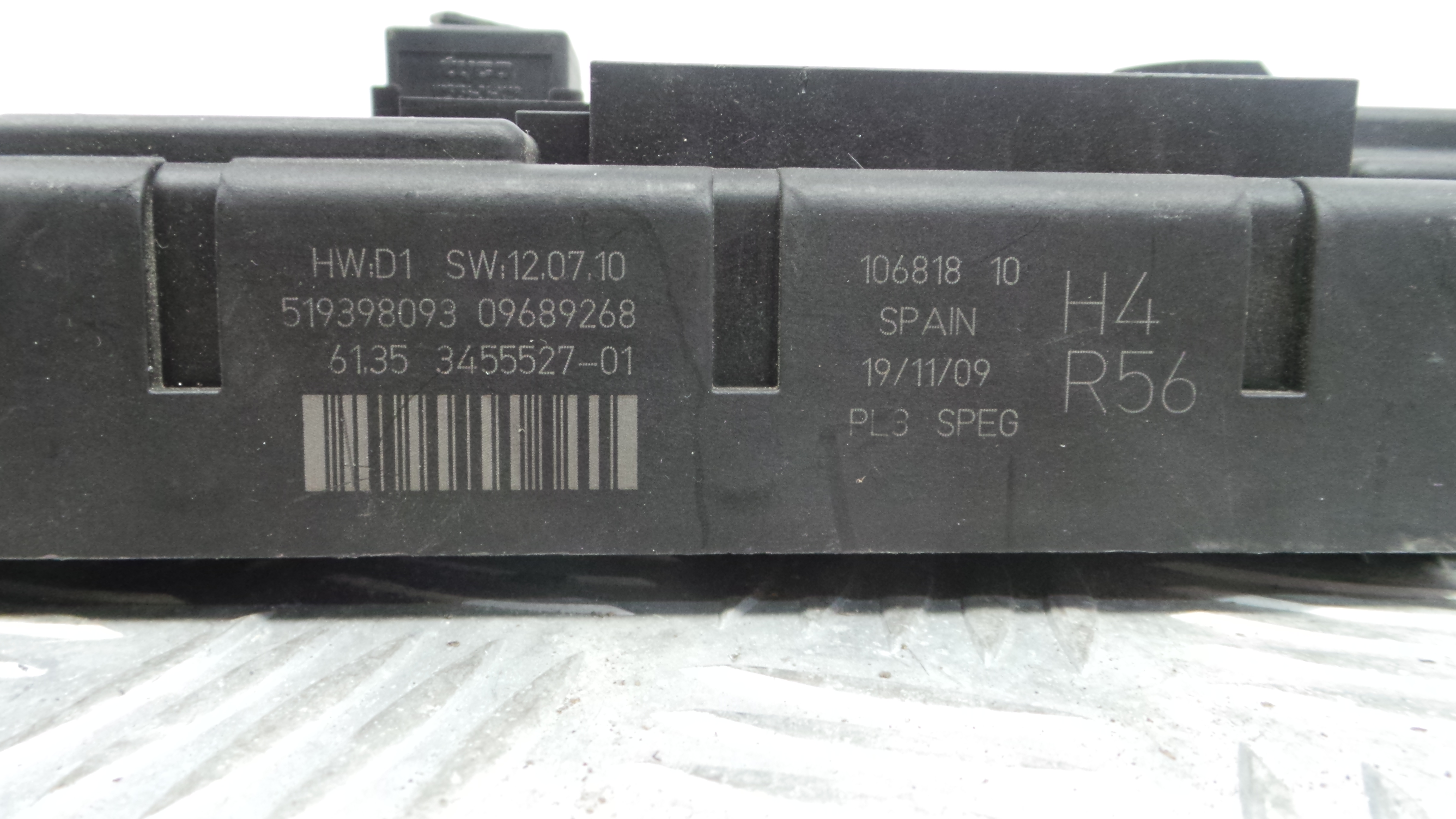 Caixa dos Fusíveis / BSI / UCH / SAM 519398093 - MINI MINI (R56)-33152252