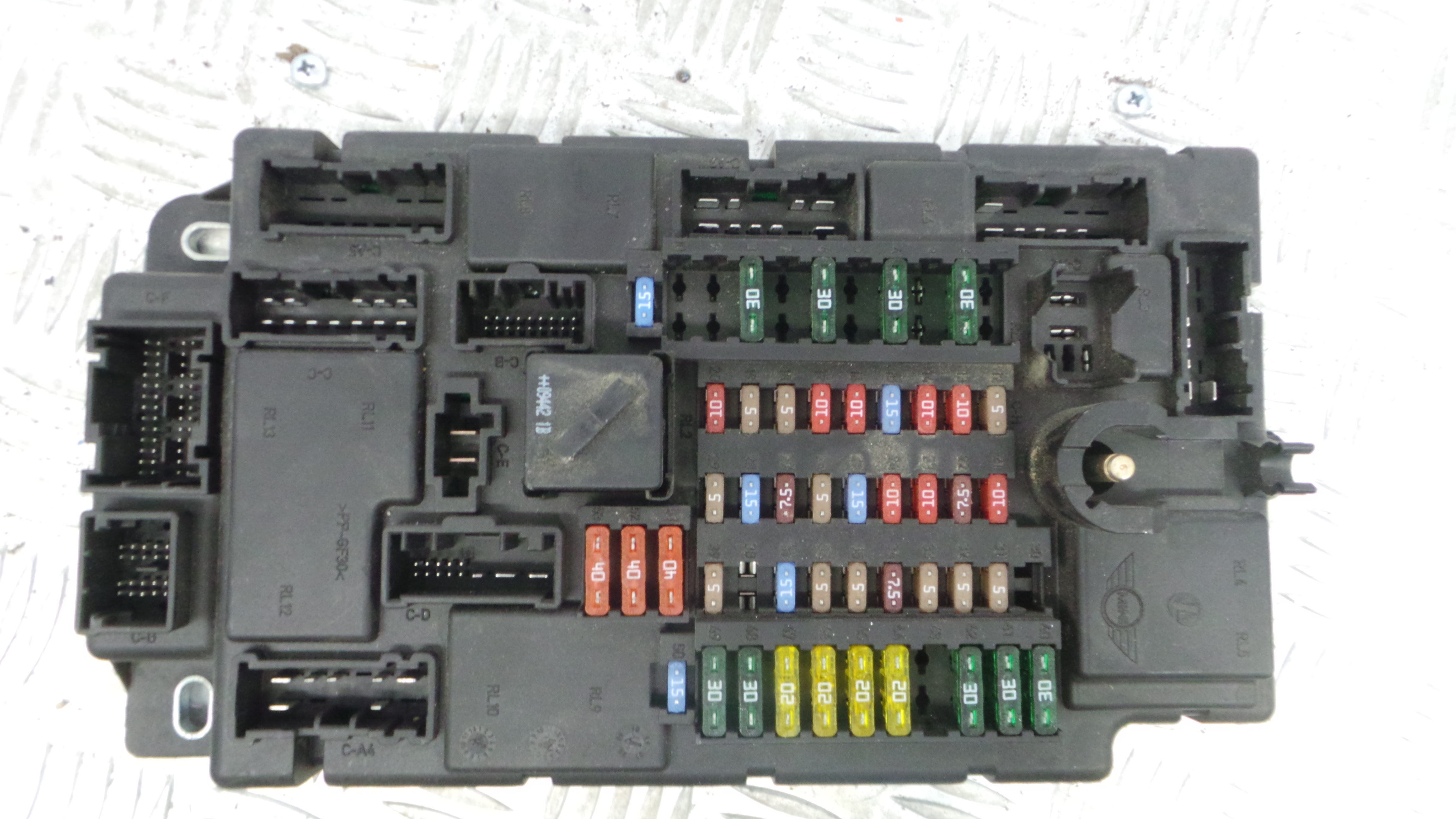 Caixa dos Fusíveis / BSI / UCH / SAM 519398093 - MINI MINI (R56)-33152252