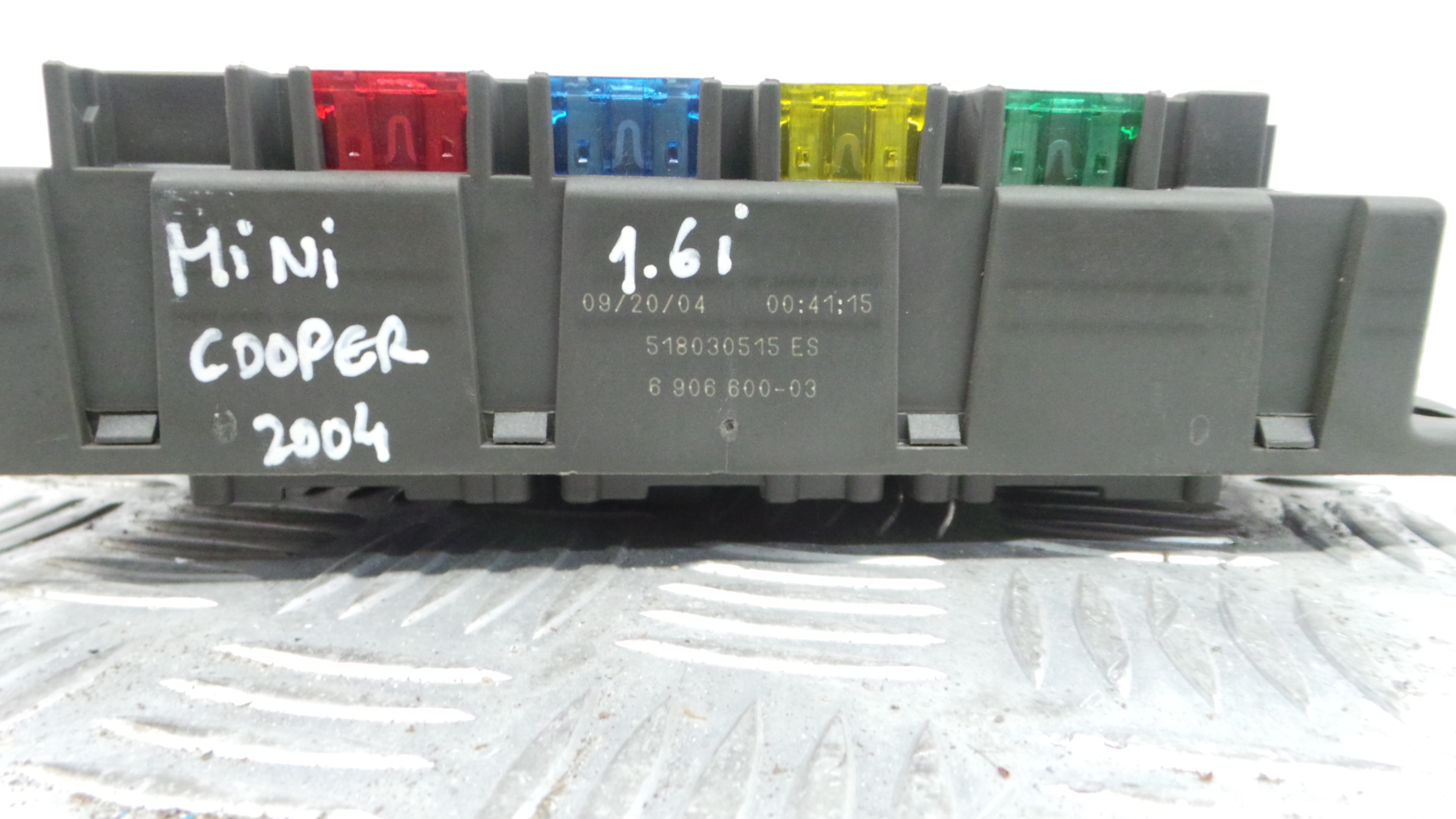 Caixa dos Fusíveis / BSI / UCH / SAM 518030515 - MINI MINI (R50, R53)-33152255