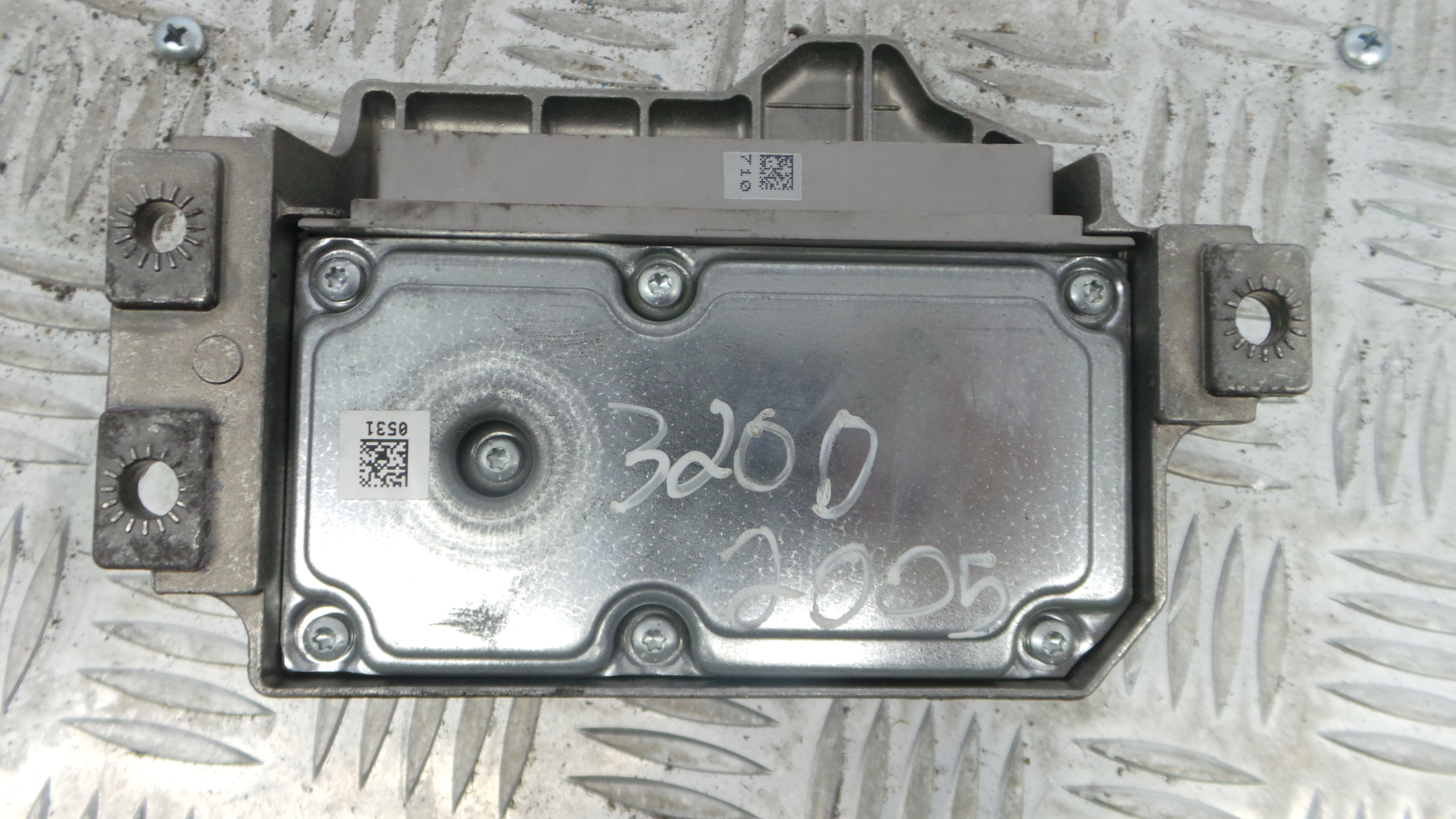 Centralina de Airbags 65.77-6977427-01 - BMW 3 (E46)-33158493 Centralina de Airbags 65.77-6977427-01 - BMW 3 (E46)-33158493