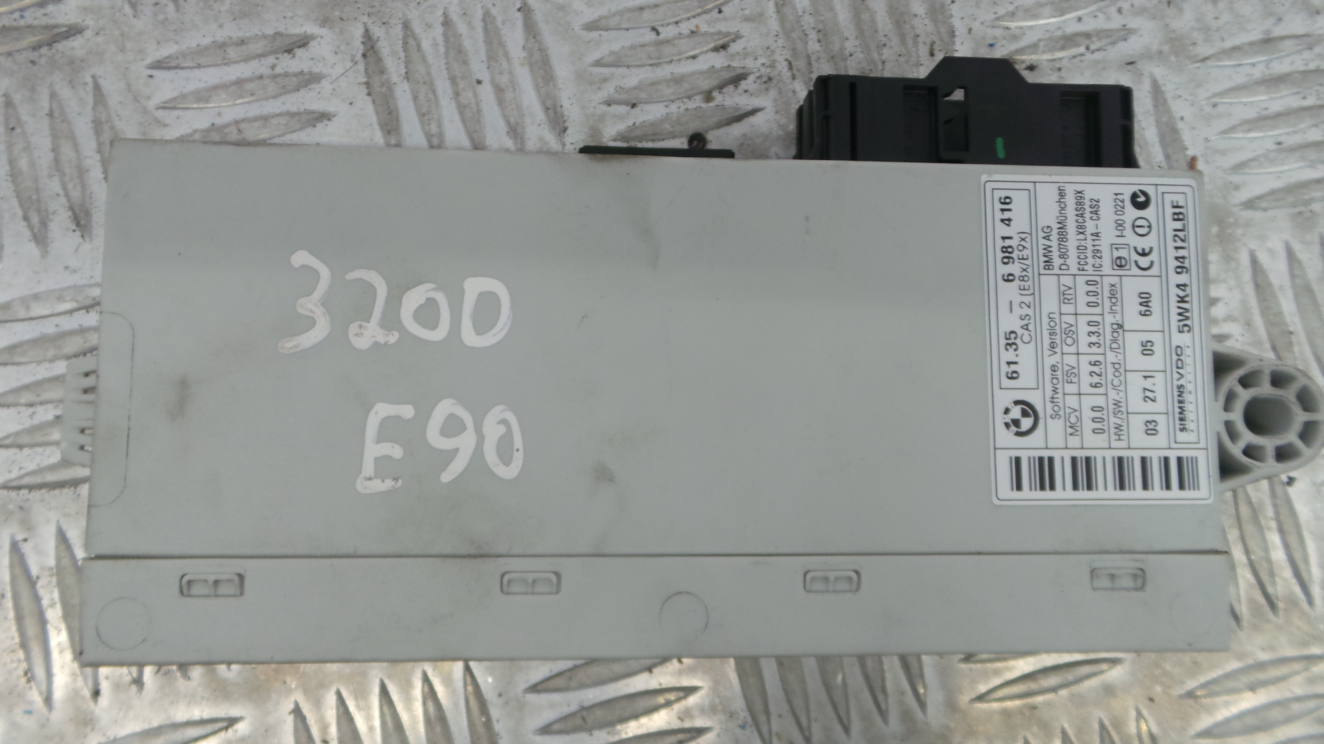 Modulo Electrónico 61.35-6981416 - BMW 3 (E90)-33158750