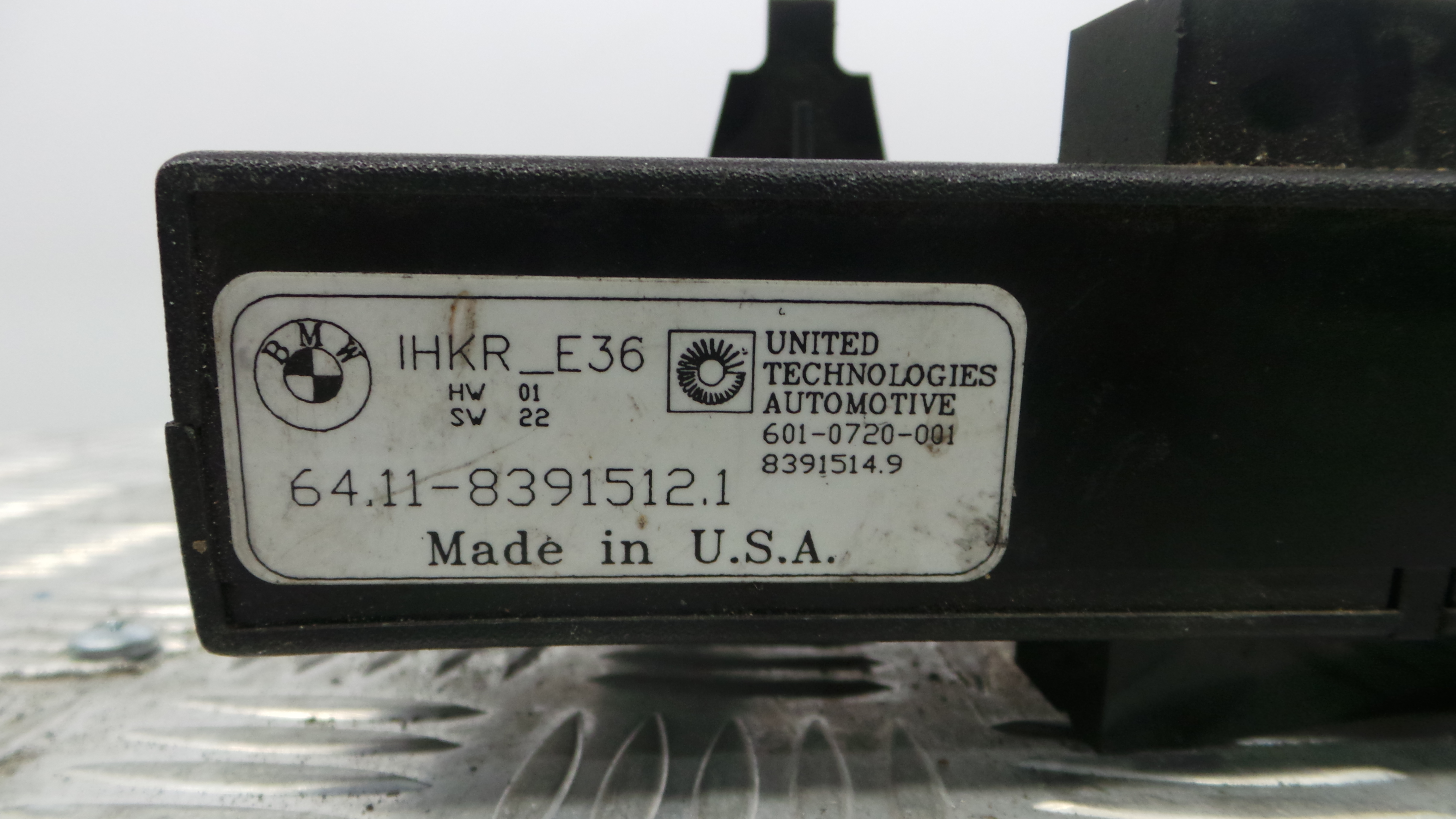 Modulo Electrónico 64.11-8391512 - BMW 3 (E36)-33158872