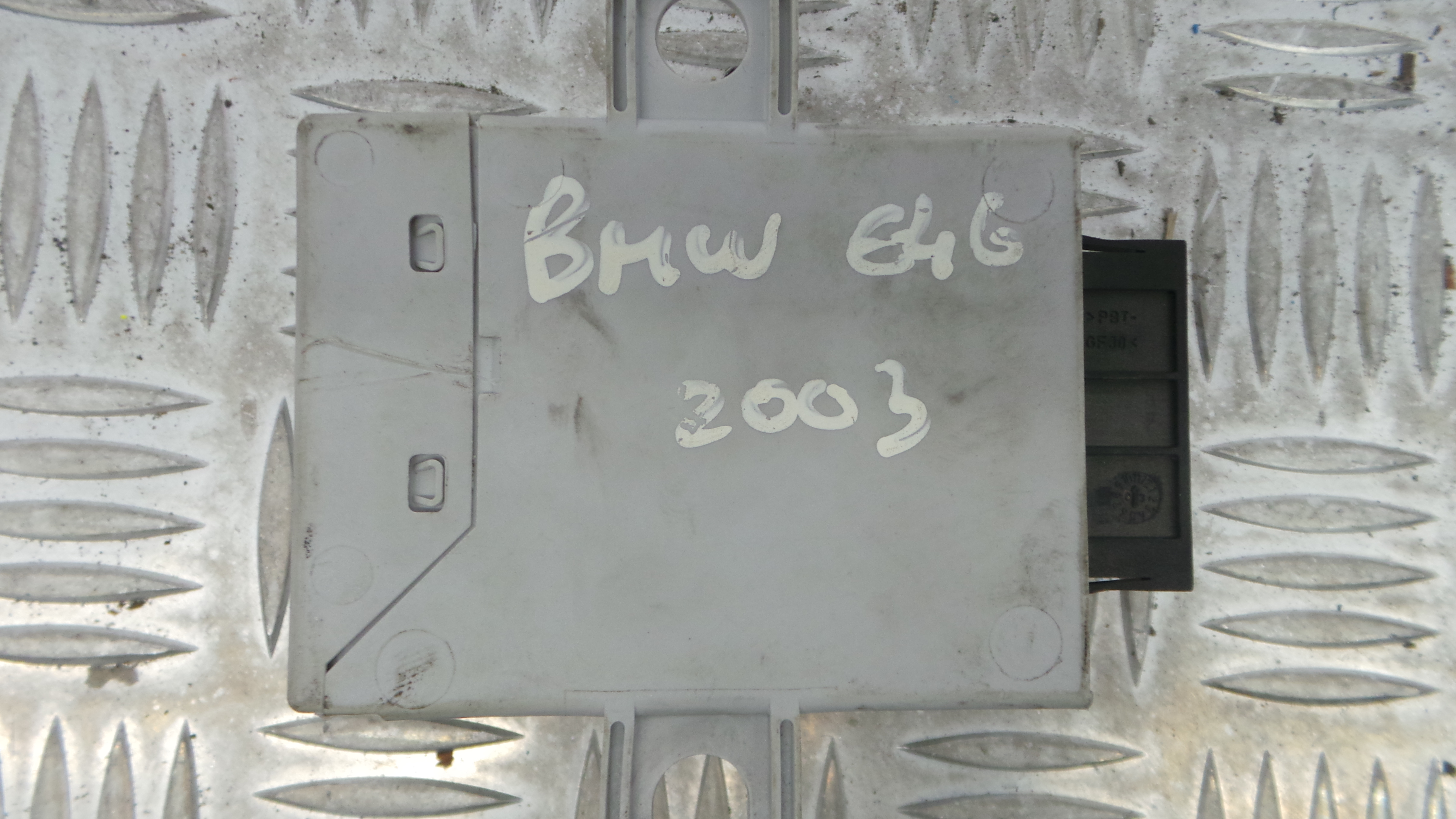 Modulo Electrónico 61.35-6905667 - BMW 3 (E46)-33159363