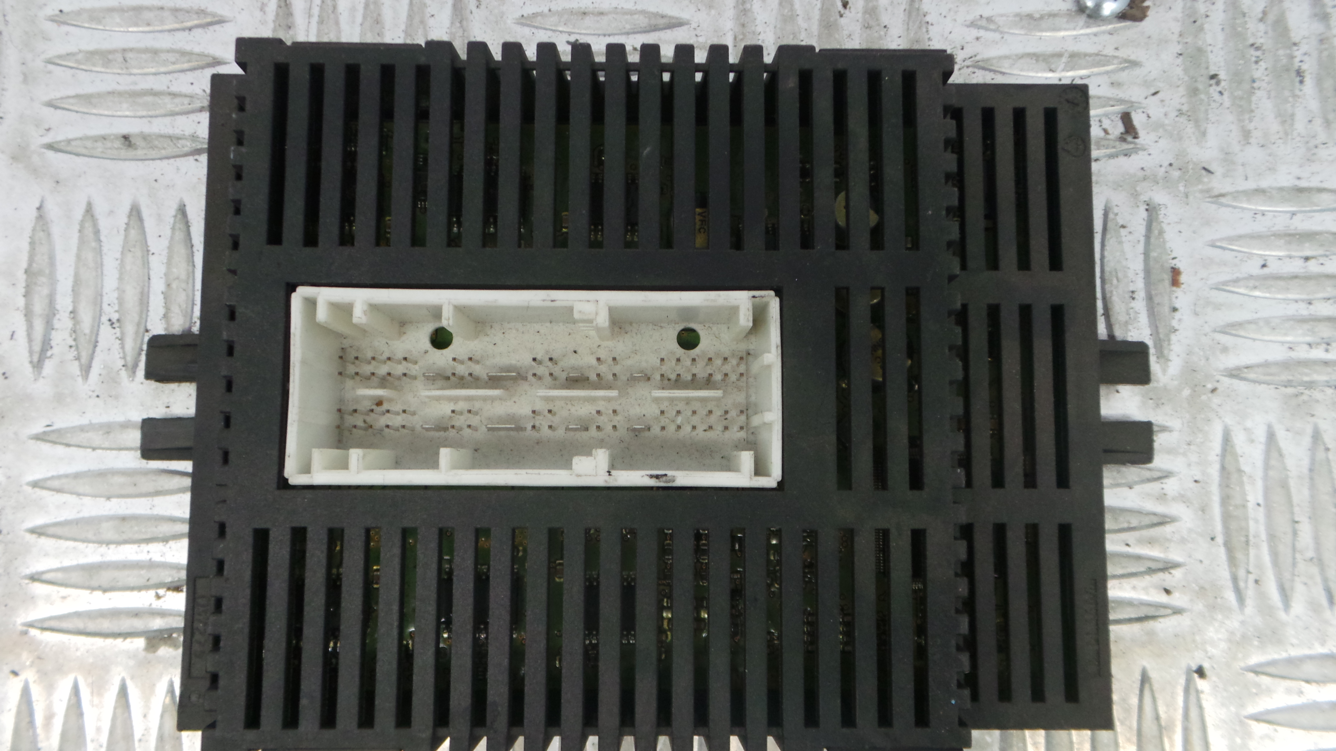 Centralina de Luzes 9137775 - BMW 5 (E60)-33159371