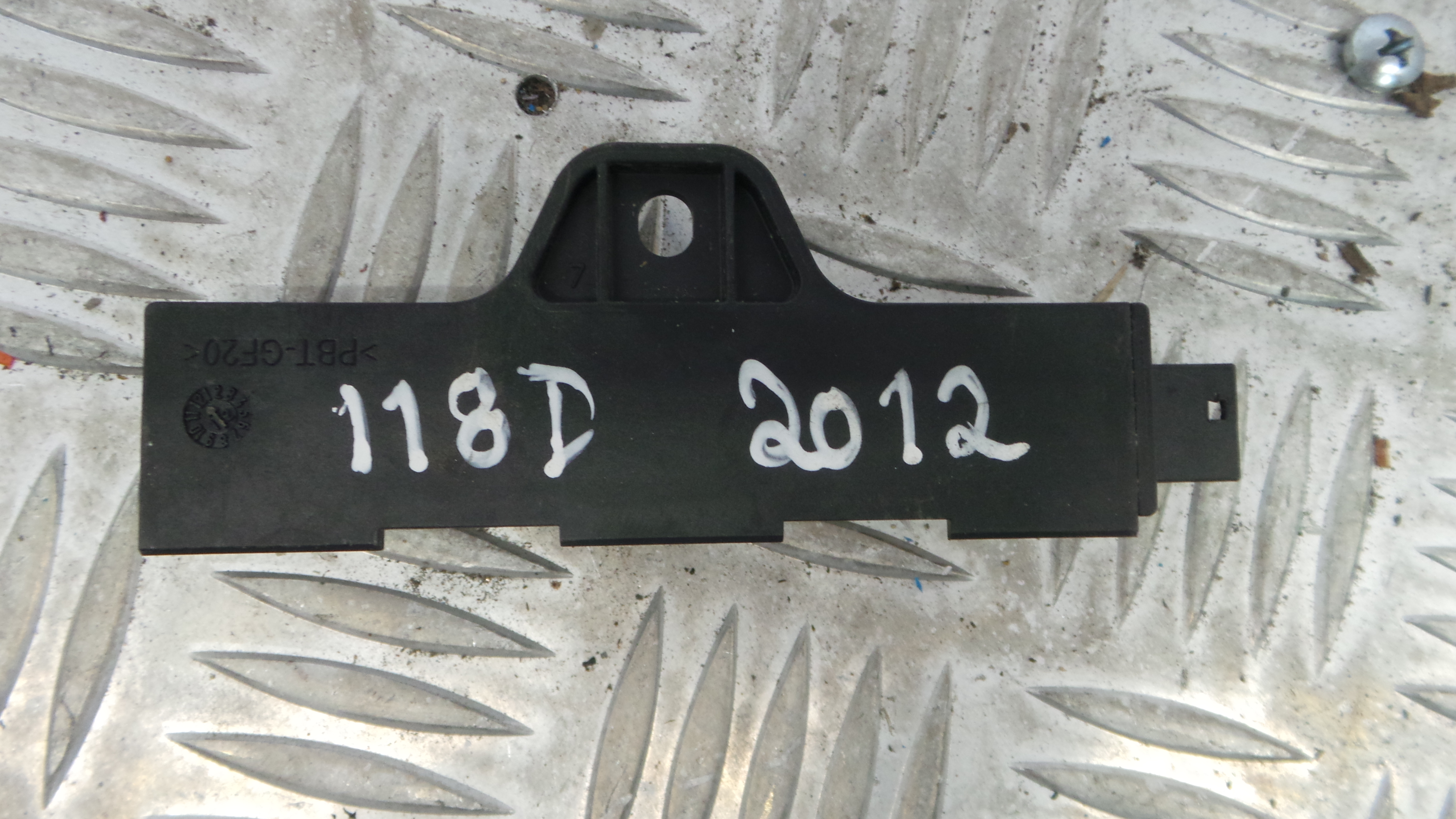 Adaptador Antena 65.20-9220832-02 - BMW 1 (E87)-33159848