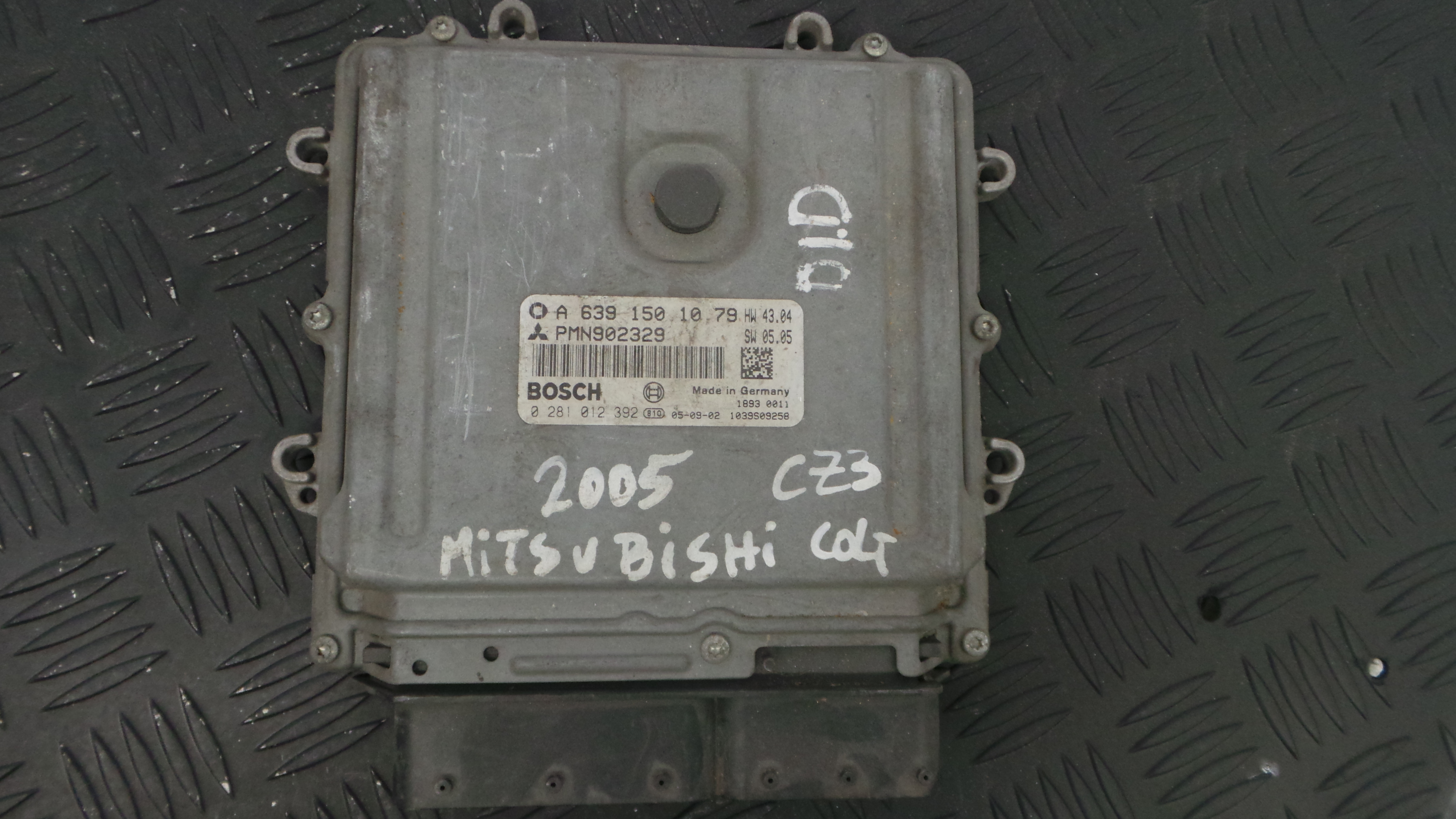 Centralina do Motor A6391501079 - MITSUBISHI COLT VI (Z3_A, Z2_A)-33159852
