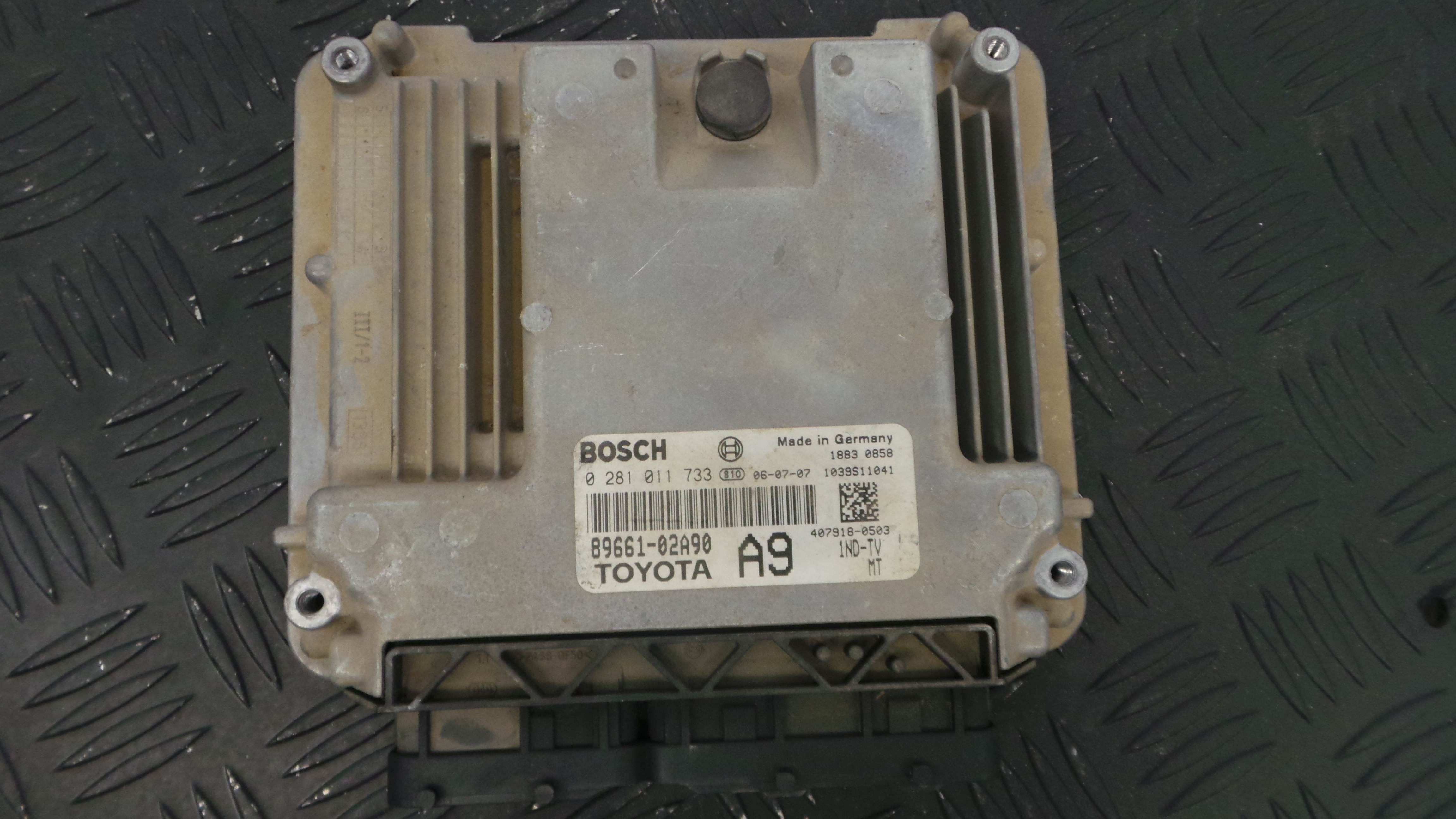 Centralina do Motor 89661-02A90 - TOYOTA COROLLA (_E12_), COROLLA / ALLEX (_E12_)-33159866